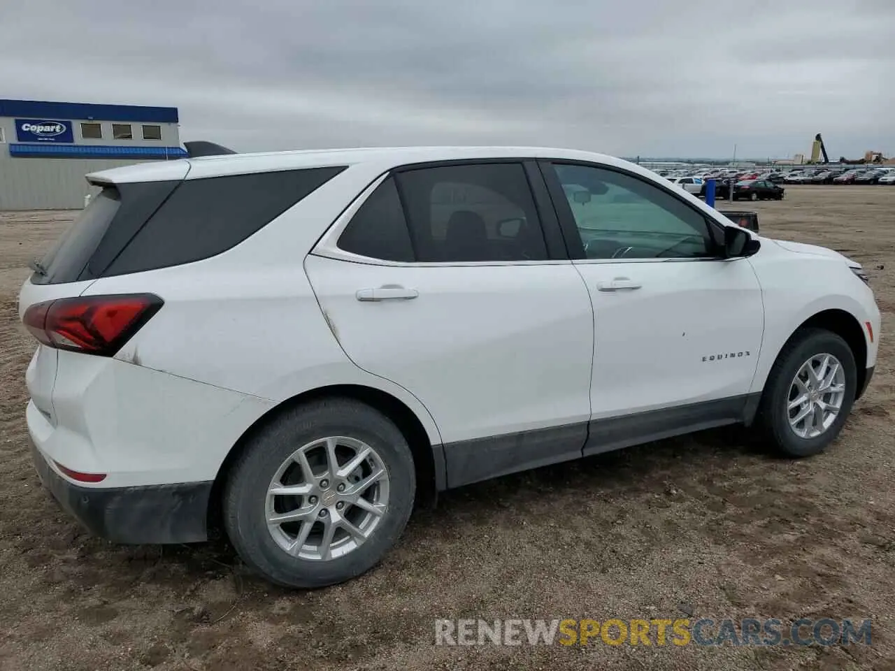 3 Фотография поврежденного автомобиля 3GNAXUEG3PL266551 CHEVROLET EQUINOX 2023