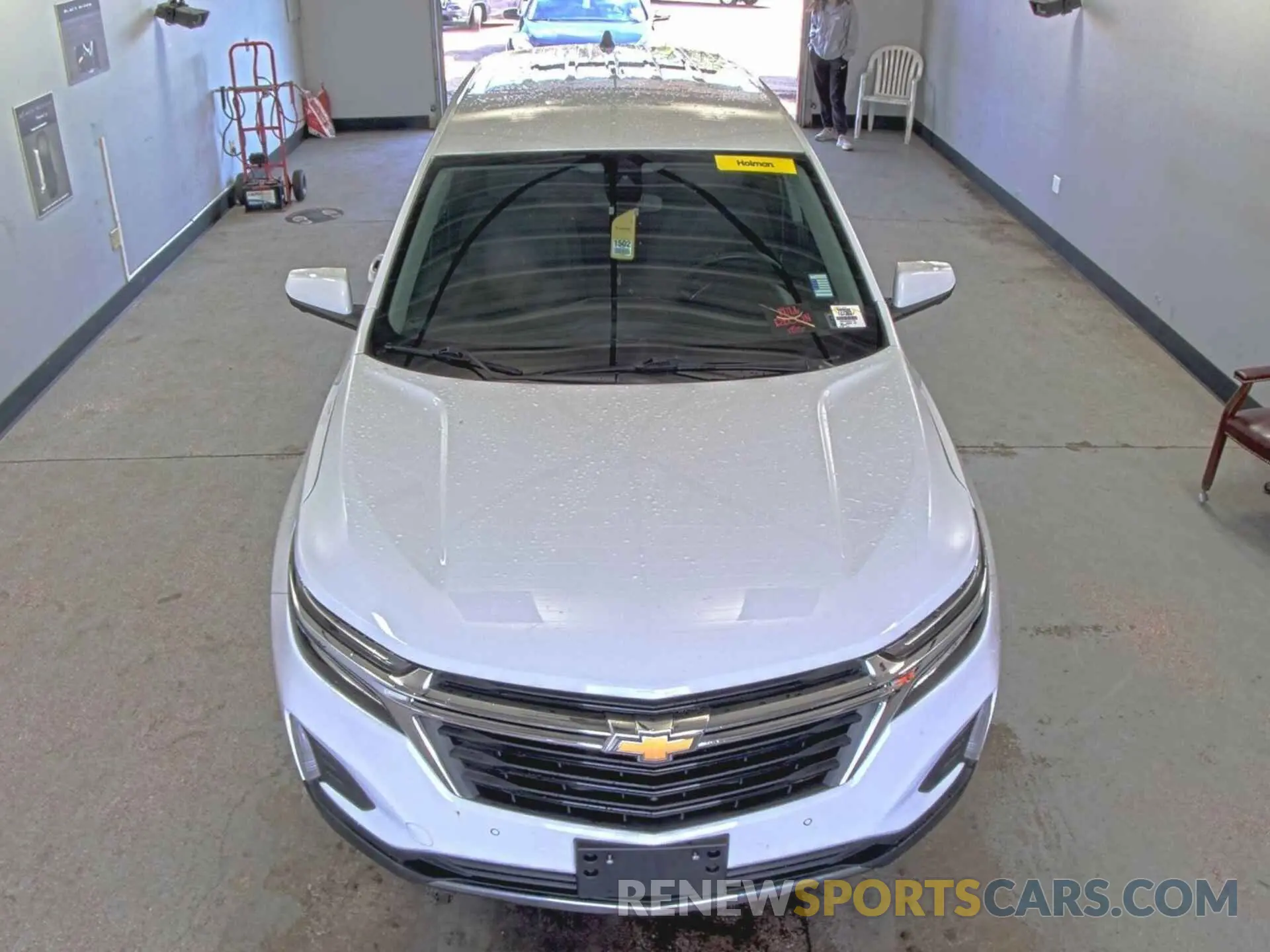 27 Photograph of a damaged car 3GNAXUEG3PS171722 CHEVROLET EQUINOX 2023