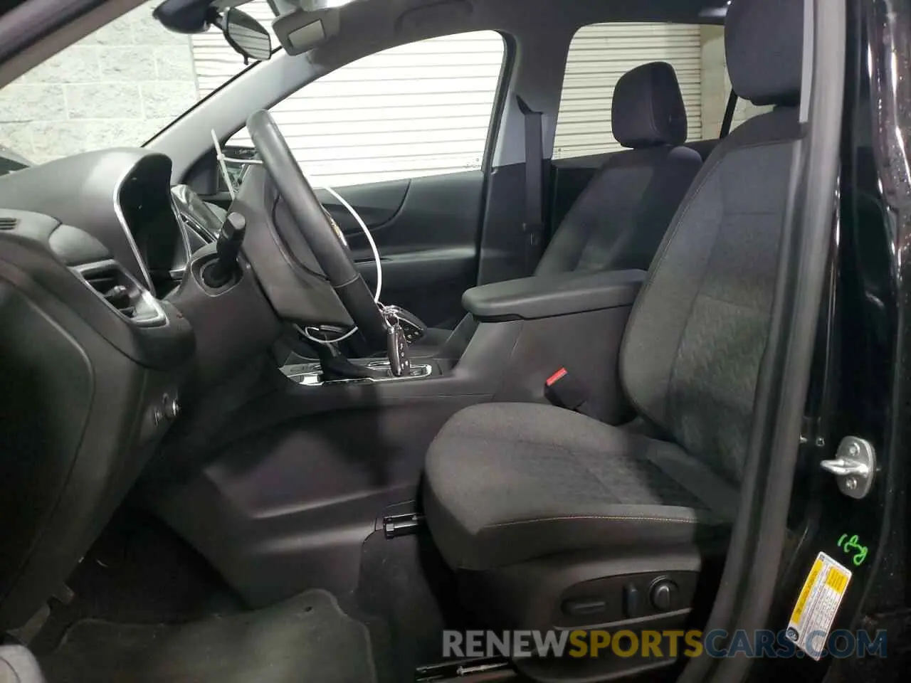 7 Фотография поврежденного автомобиля 3GNAXUEG4PL107537 CHEVROLET EQUINOX 2023