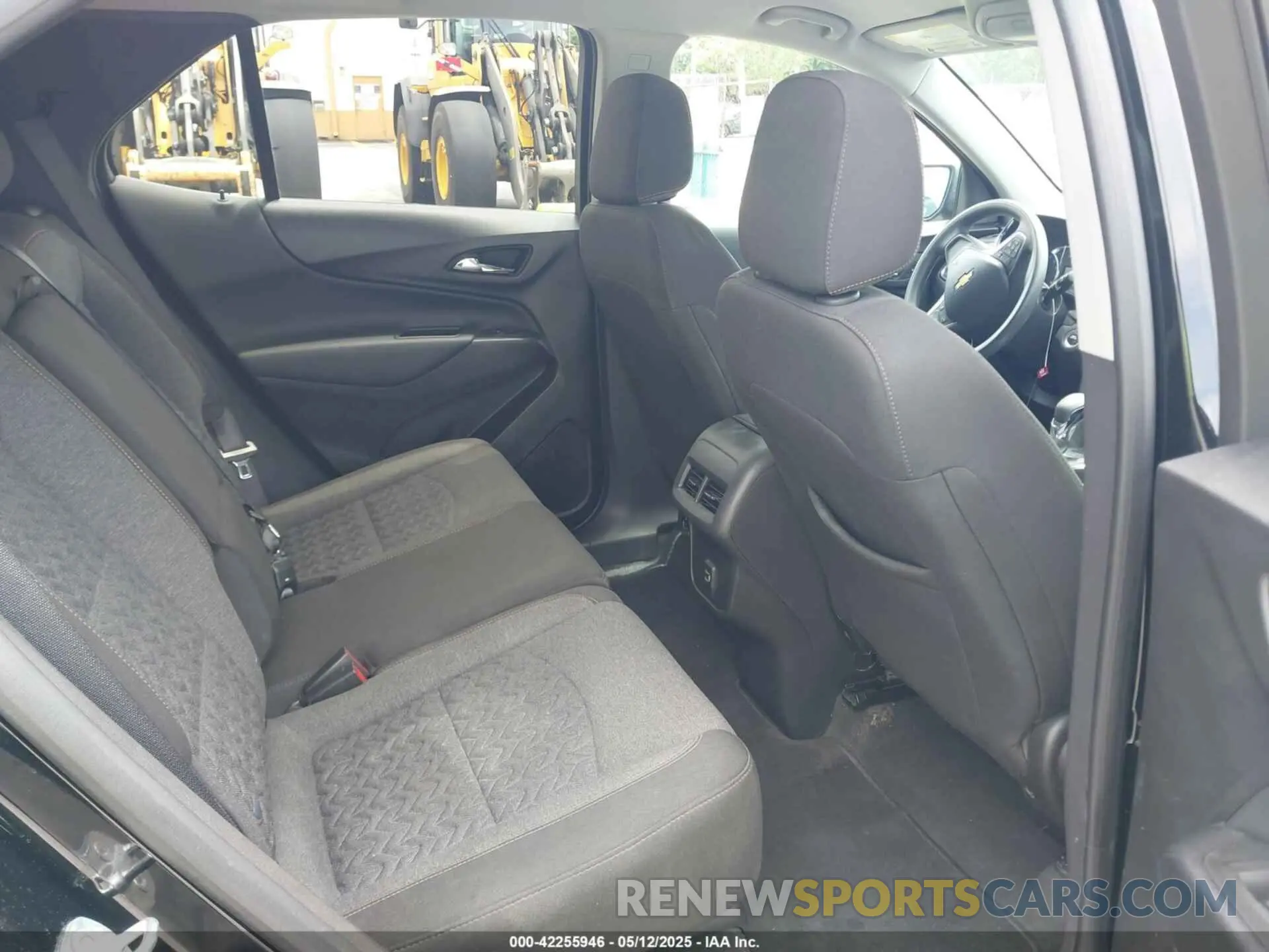 7 Photograph of a damaged car 3GNAXUEG5PL268771 CHEVROLET EQUINOX 2023