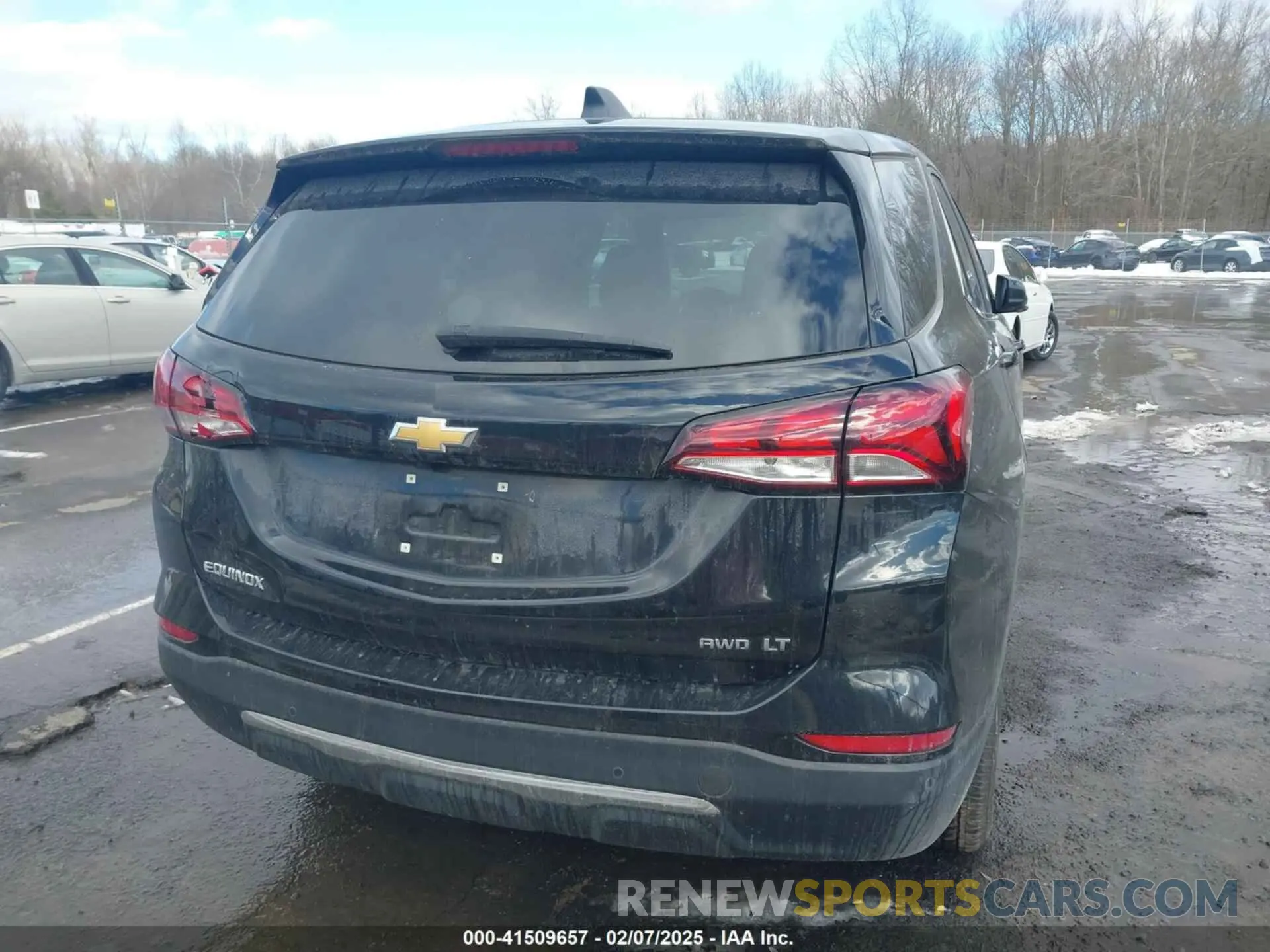 17 Фотография поврежденного автомобиля 3GNAXUEG7PL101957 CHEVROLET EQUINOX 2023
