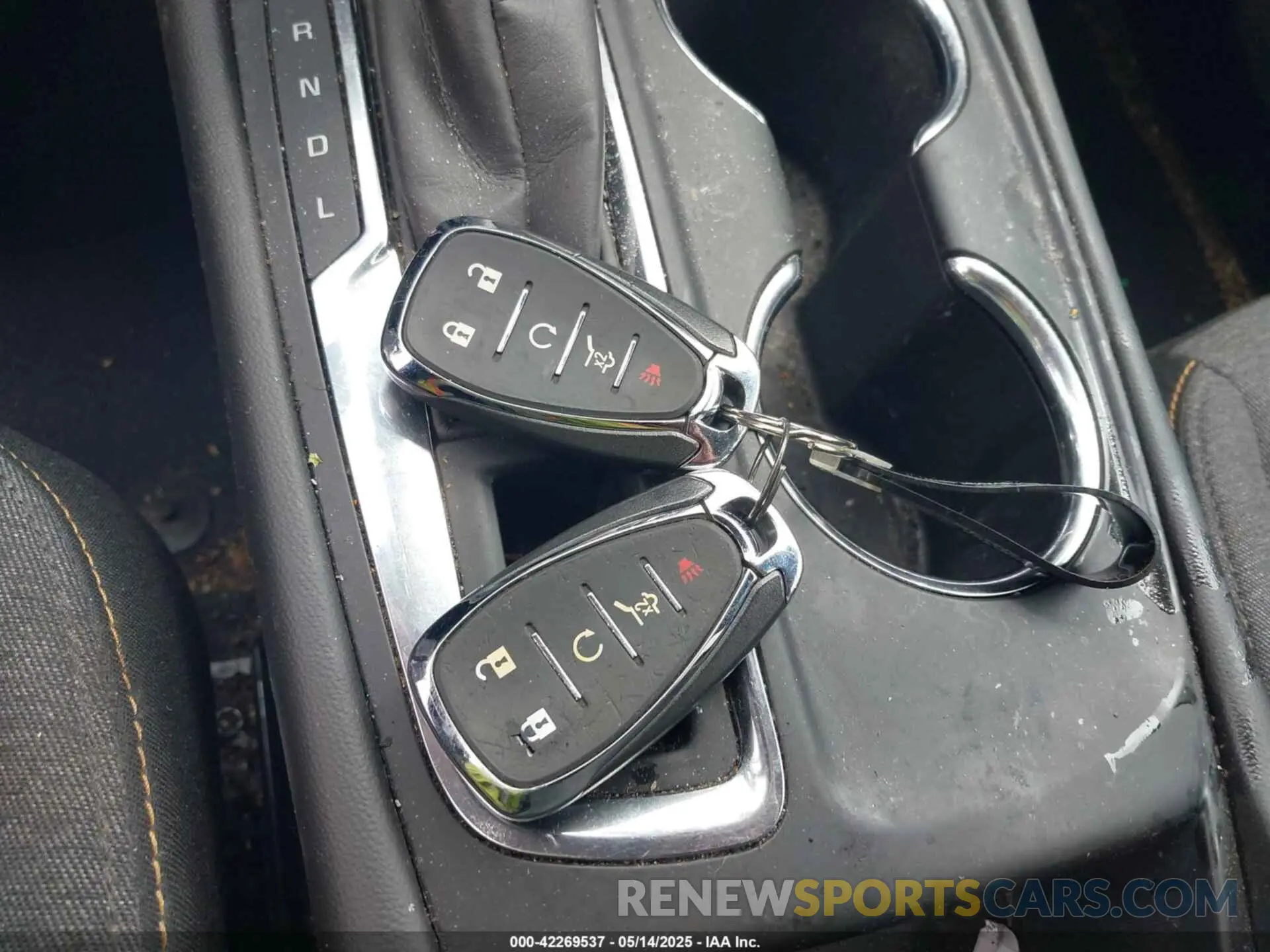 11 Фотография поврежденного автомобиля 3GNAXUEG7PL160250 CHEVROLET EQUINOX 2023
