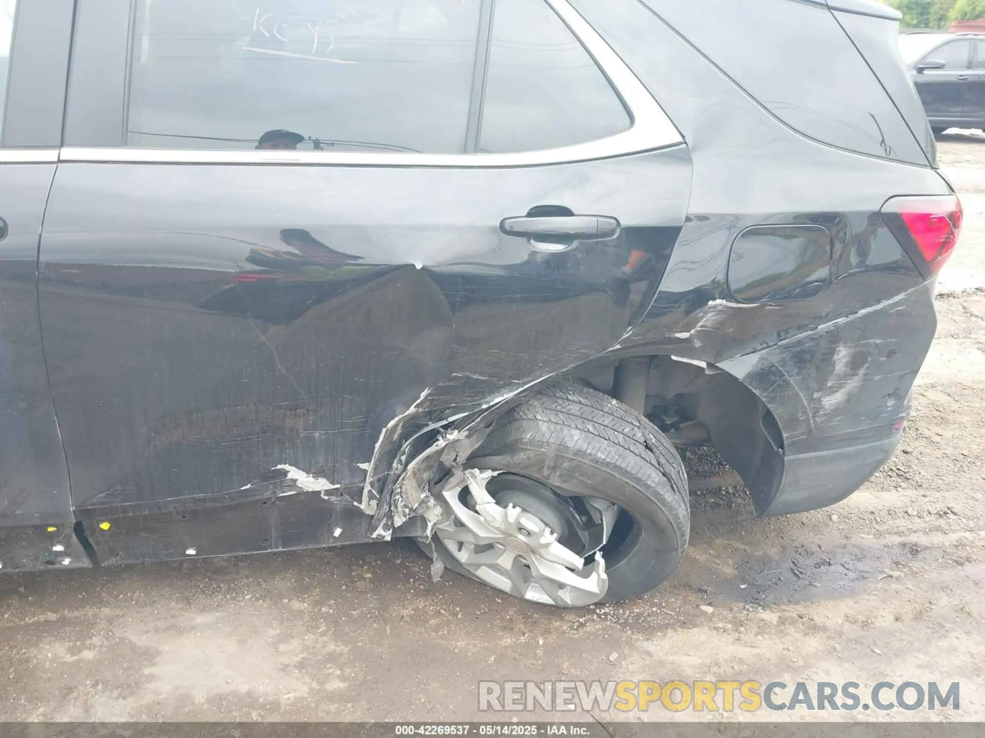 6 Фотография поврежденного автомобиля 3GNAXUEG7PL160250 CHEVROLET EQUINOX 2023