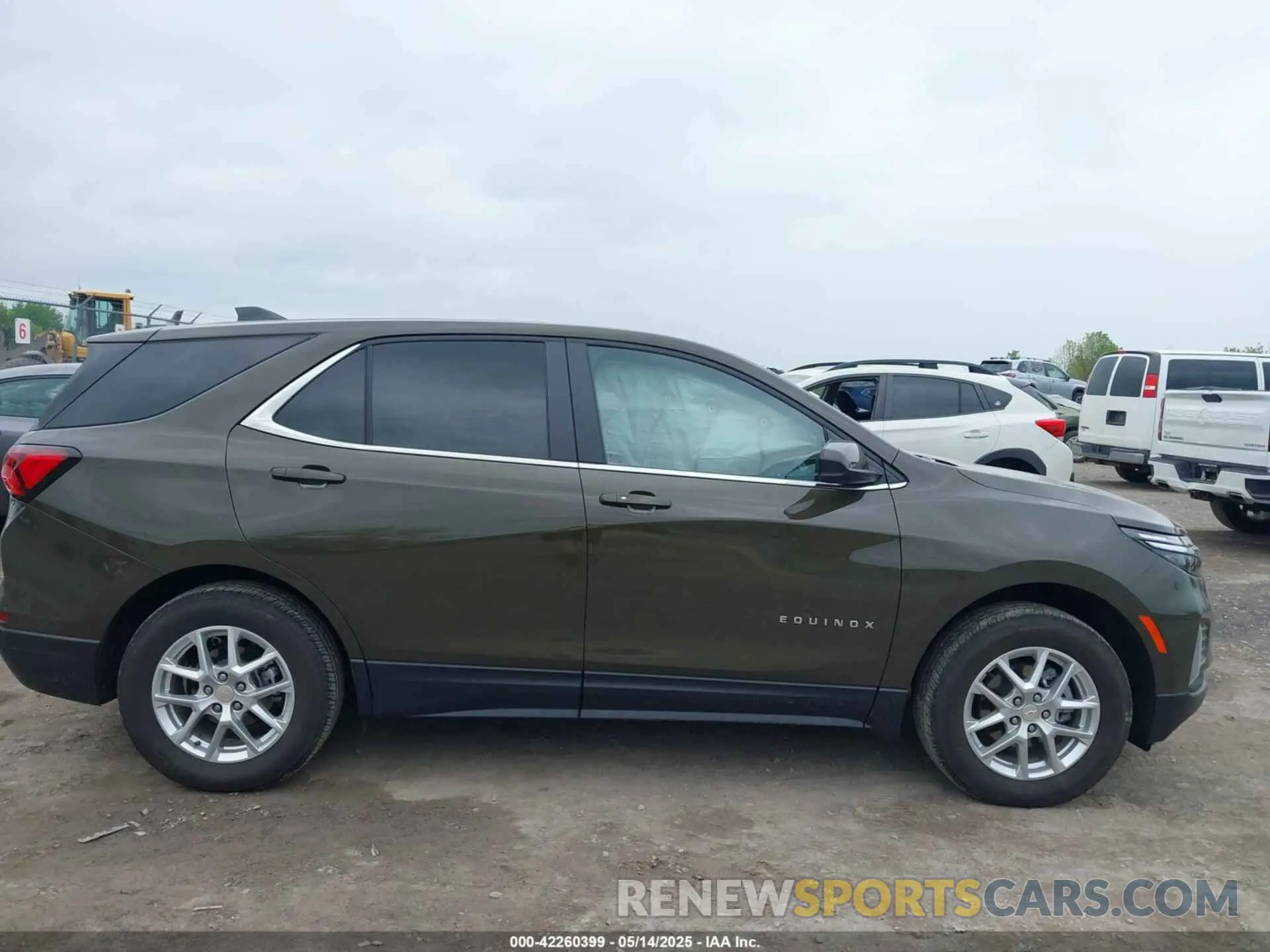 13 Photograph of a damaged car 3GNAXUEG7PL175315 CHEVROLET EQUINOX 2023