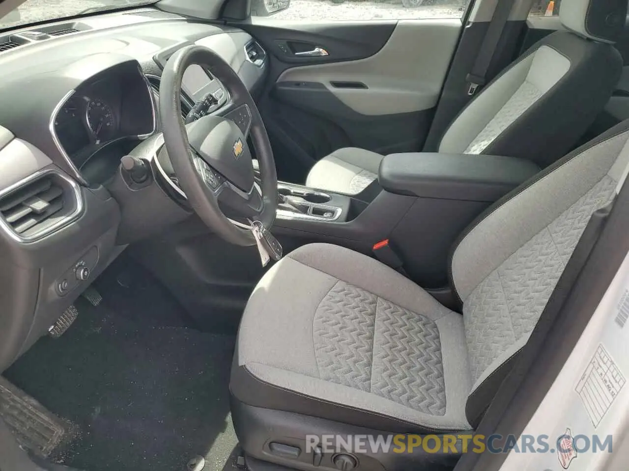 7 Photograph of a damaged car 3GNAXUEG7PS197692 CHEVROLET EQUINOX 2023