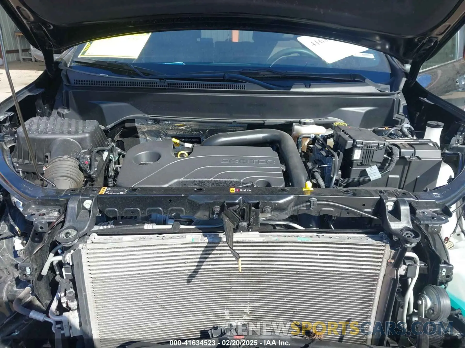 10 Photograph of a damaged car 3GNAXUEG8PL228748 CHEVROLET EQUINOX 2023