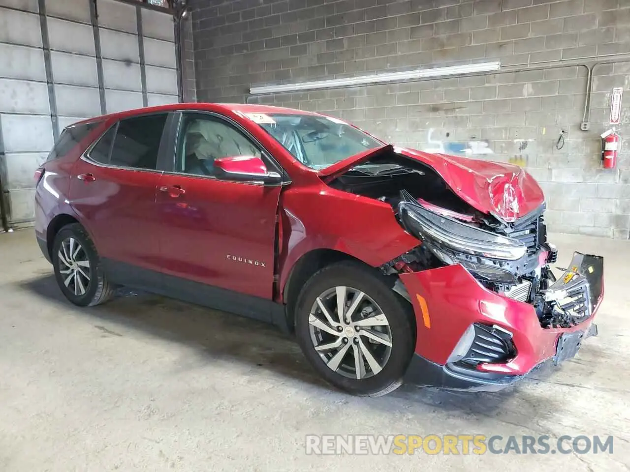 4 Photograph of a damaged car 3GNAXUEG8PS143558 CHEVROLET EQUINOX 2023