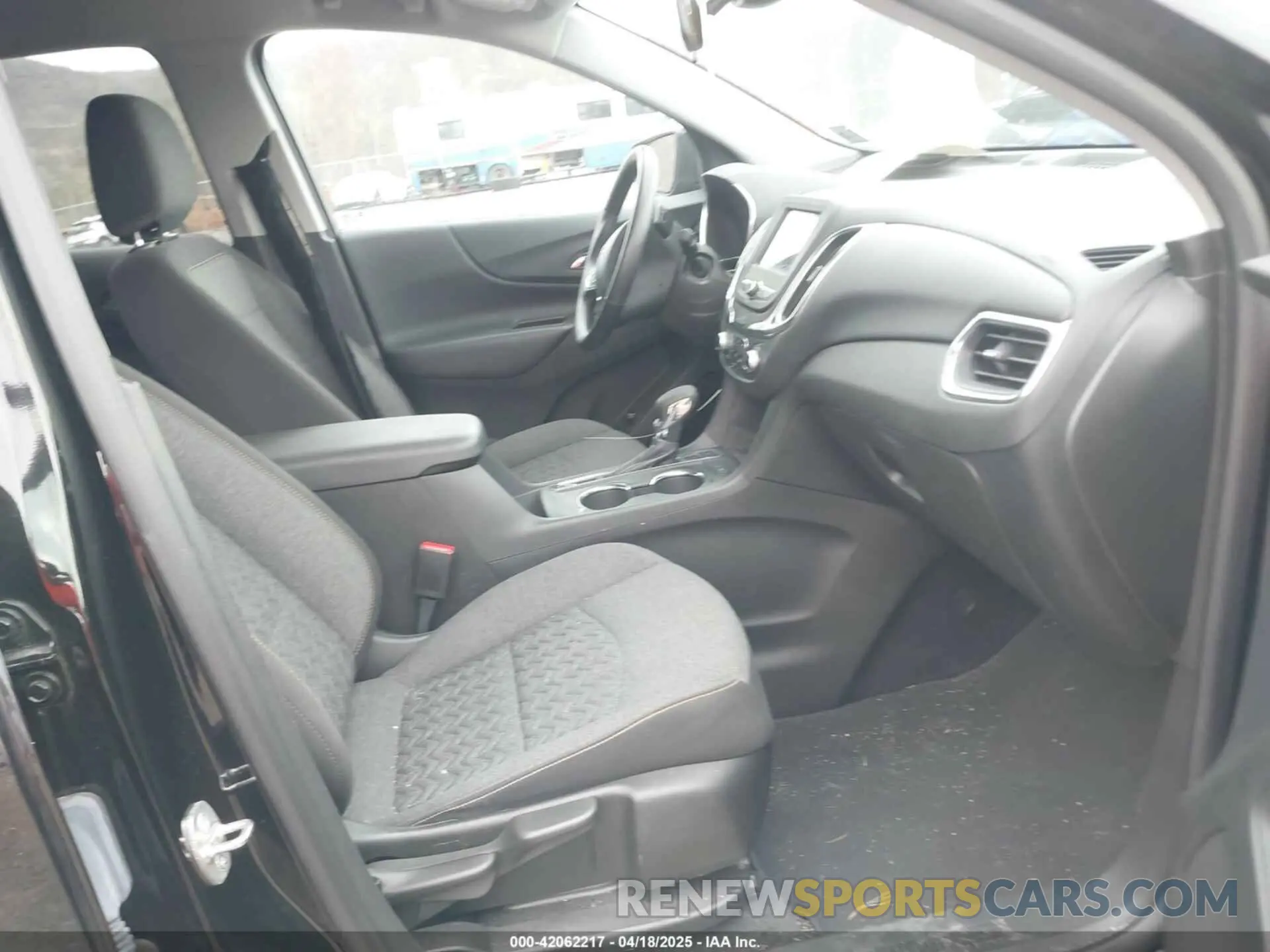 5 Фотография поврежденного автомобиля 3GNAXUEG9PL268580 CHEVROLET EQUINOX 2023