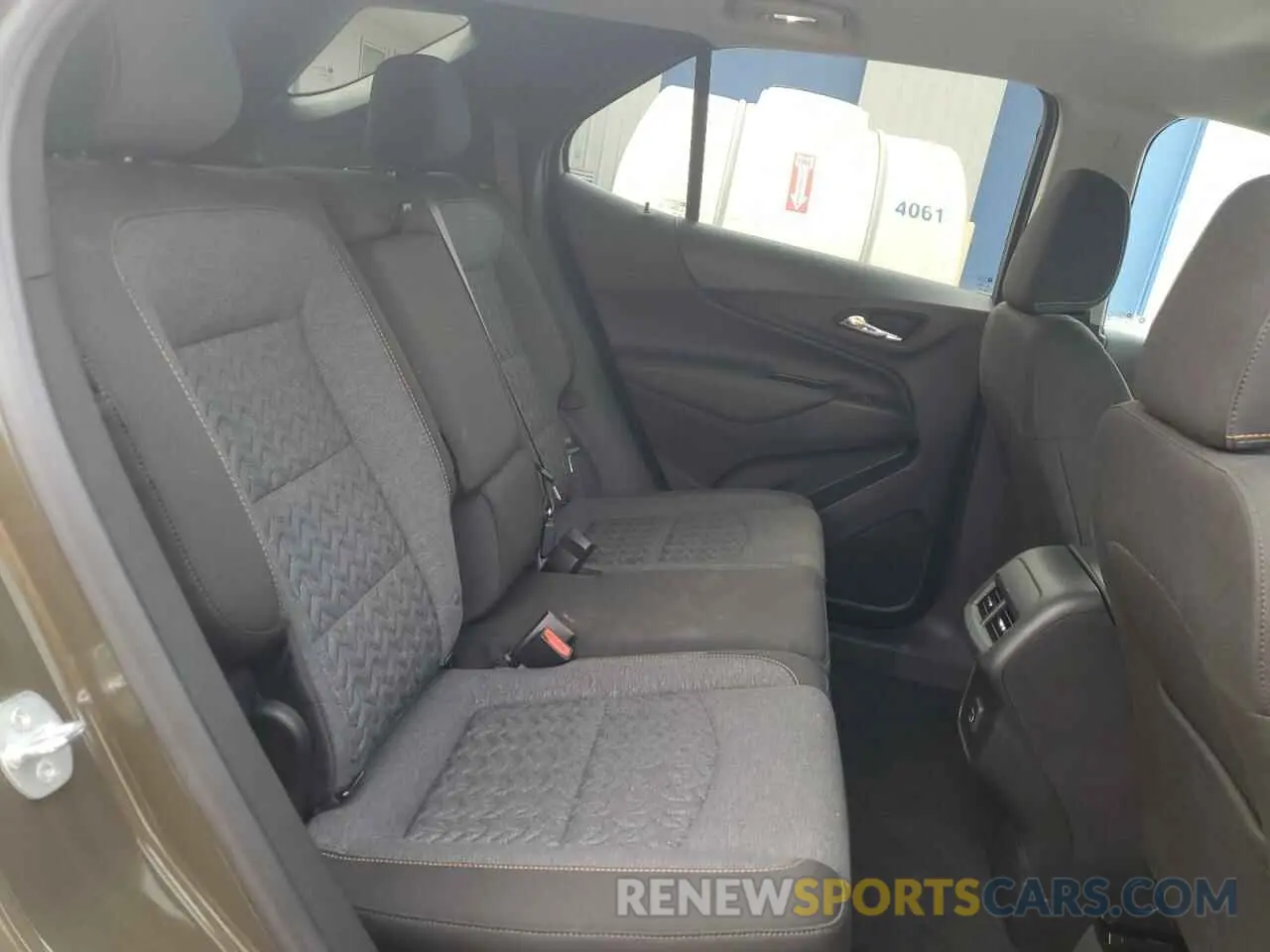 11 Photograph of a damaged car 3GNAXUEGXPL157844 CHEVROLET EQUINOX 2023