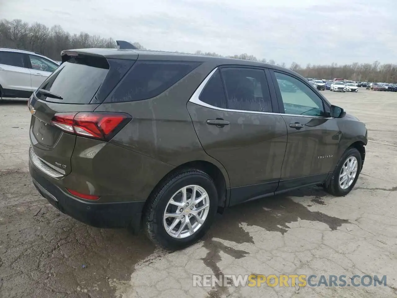 3 Photograph of a damaged car 3GNAXUEGXPL157844 CHEVROLET EQUINOX 2023