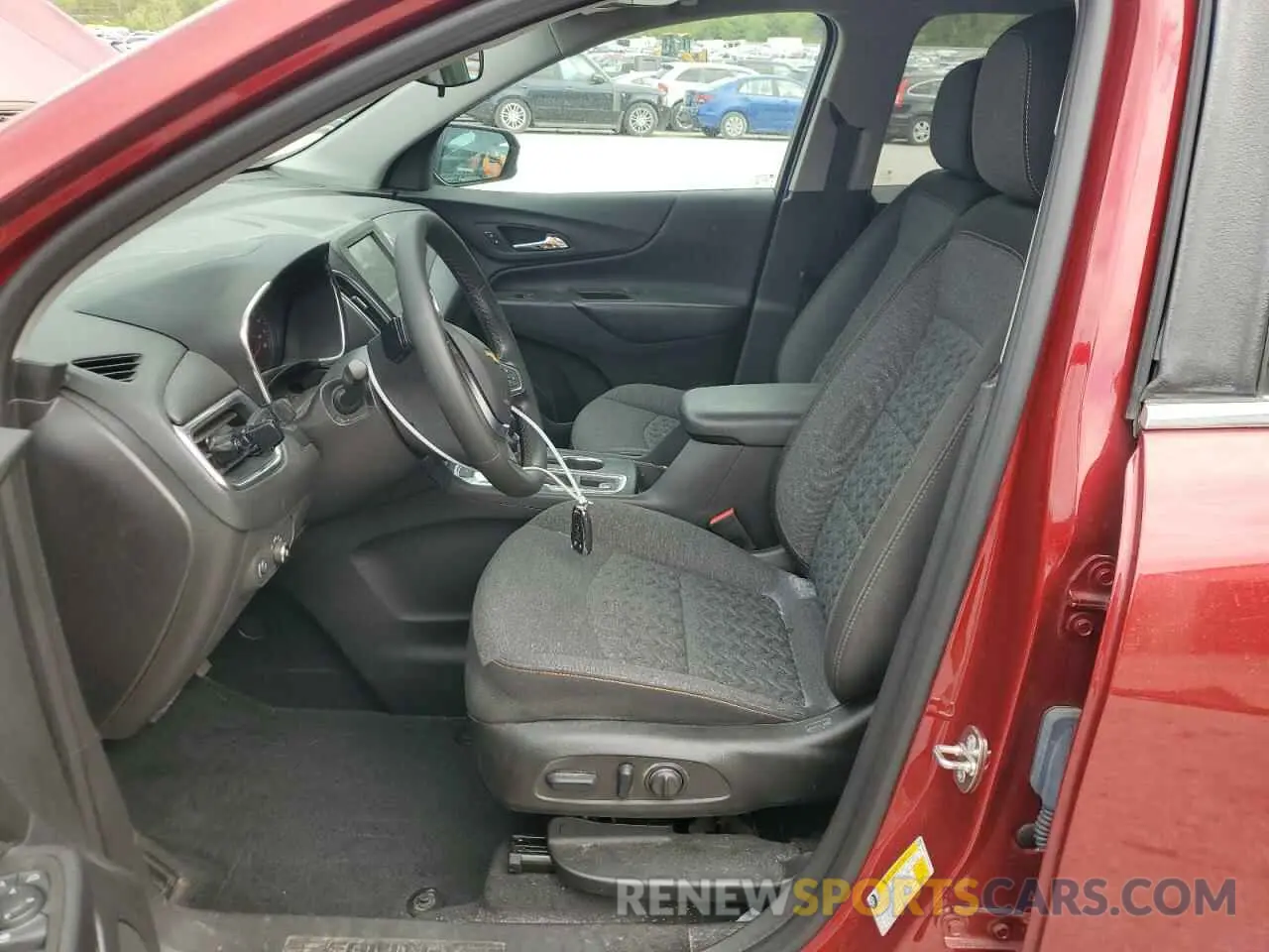 7 Photograph of a damaged car 3GNAXUEGXPS150110 CHEVROLET EQUINOX 2023