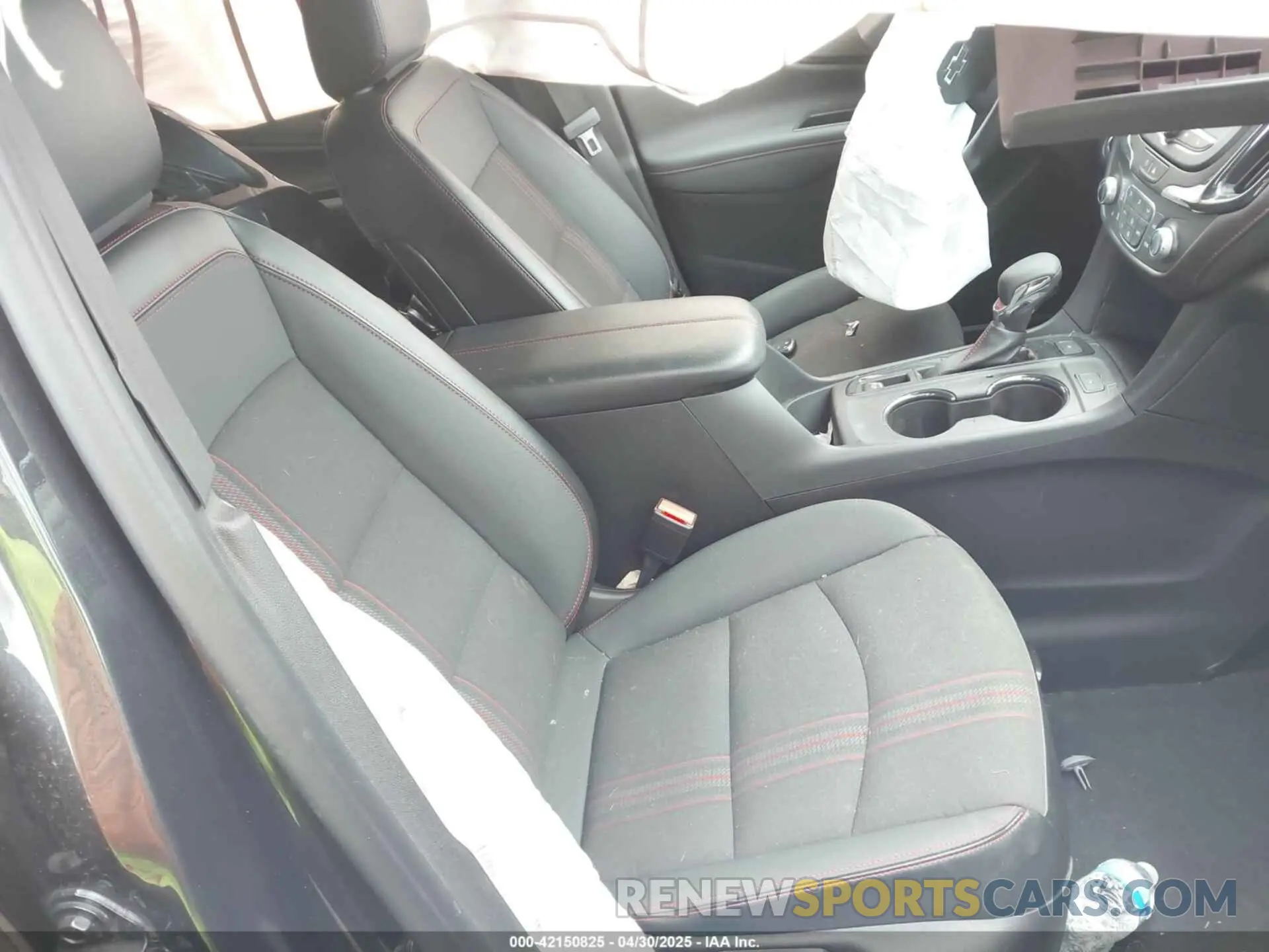 5 Photograph of a damaged car 3GNAXWEG1PS114463 CHEVROLET EQUINOX 2023