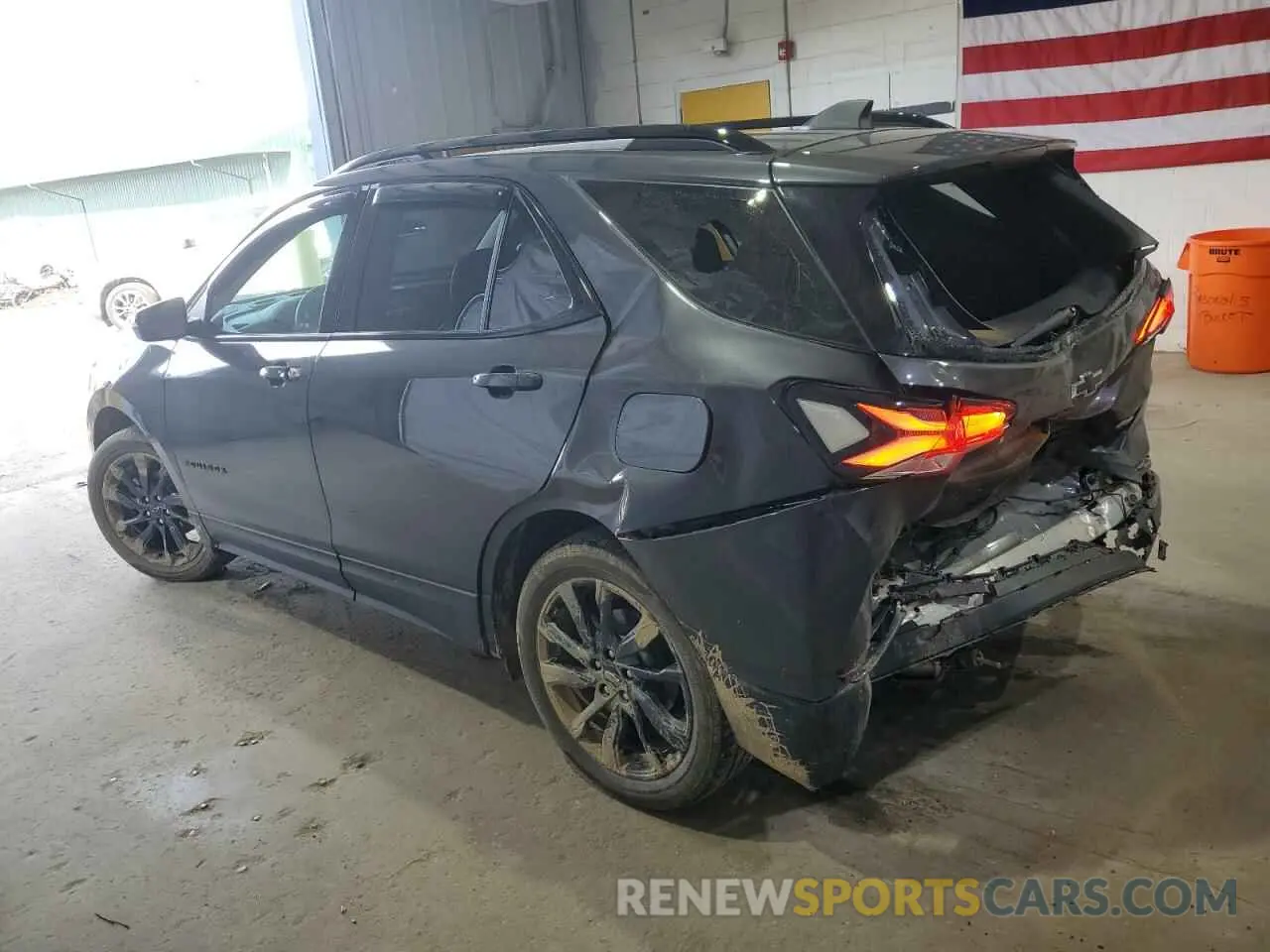 2 Photograph of a damaged car 3GNAXWEG2PS109062 CHEVROLET EQUINOX 2023