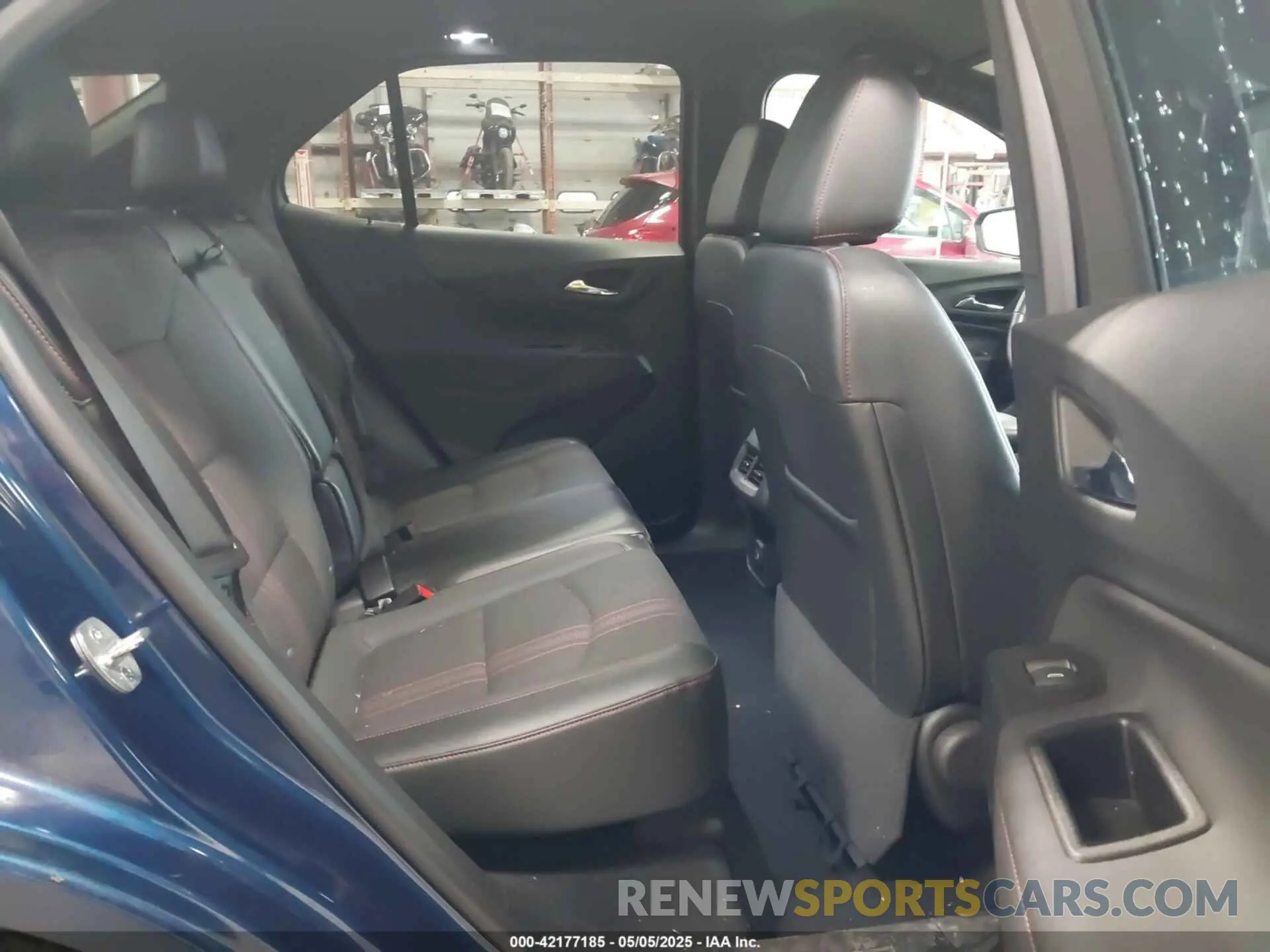 8 Фотография поврежденного автомобиля 3GNAXWEG6PL104800 CHEVROLET EQUINOX 2023