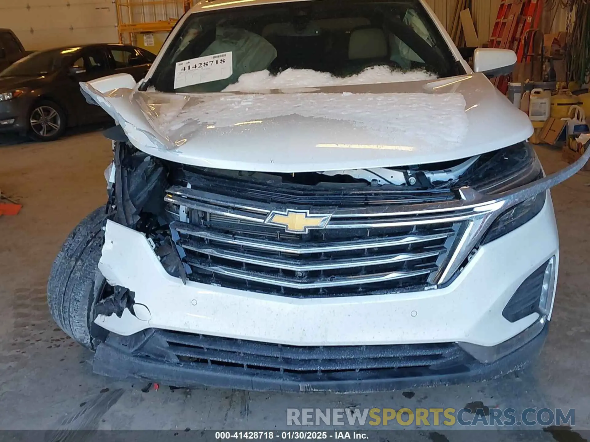 13 Фотография поврежденного автомобиля 3GNAXXEG4PL130561 CHEVROLET EQUINOX 2023
