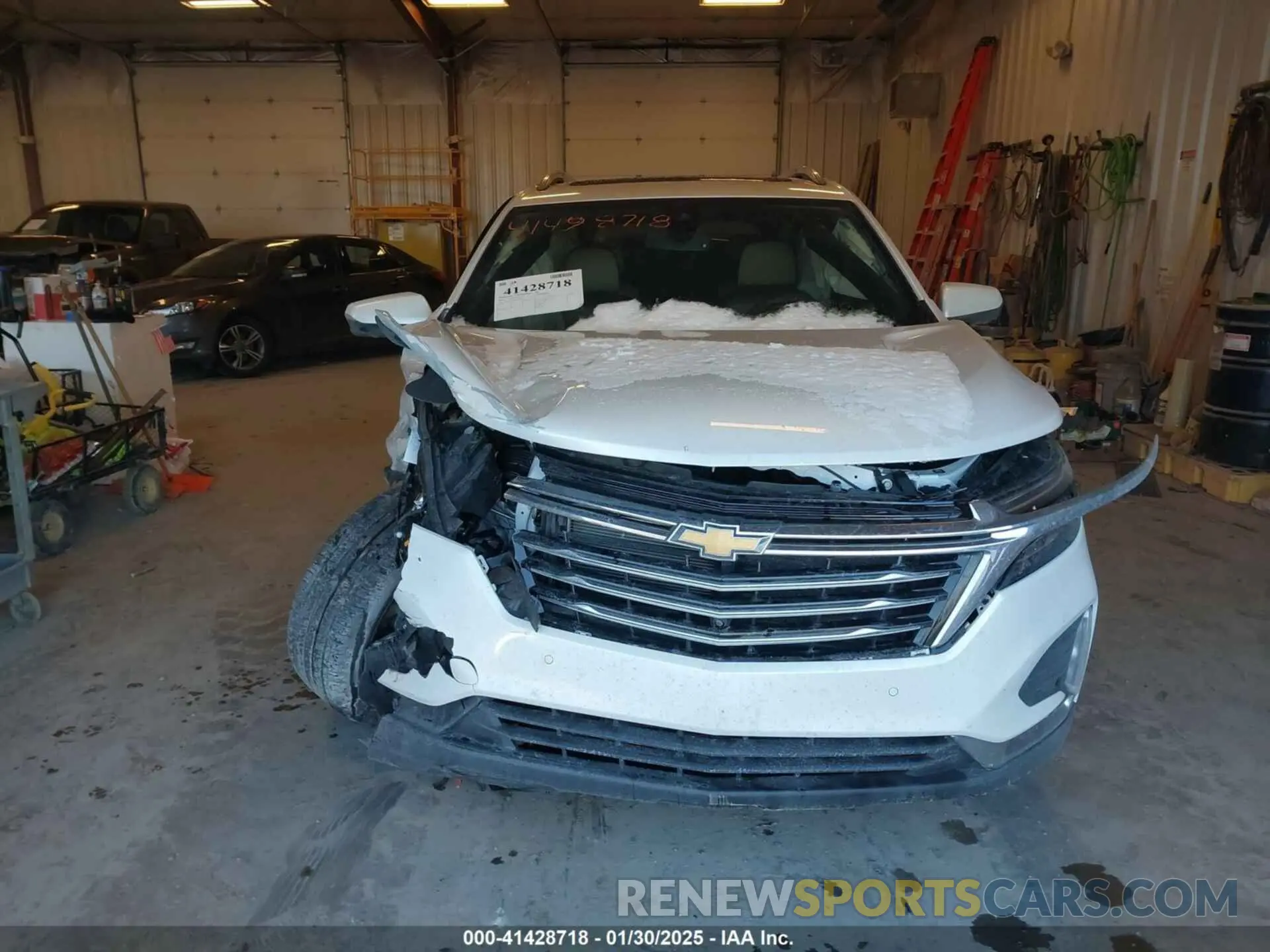 6 Фотография поврежденного автомобиля 3GNAXXEG4PL130561 CHEVROLET EQUINOX 2023