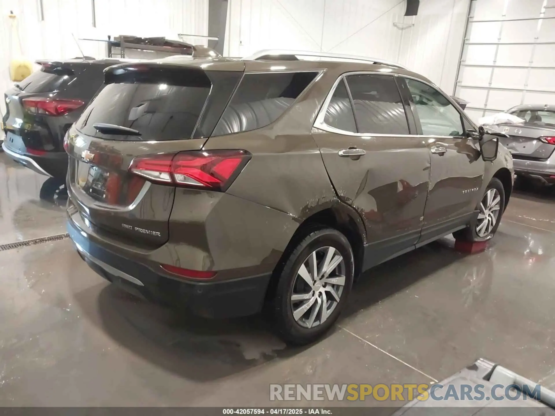 4 Фотография поврежденного автомобиля 3GNAXXEGXPL239686 CHEVROLET EQUINOX 2023
