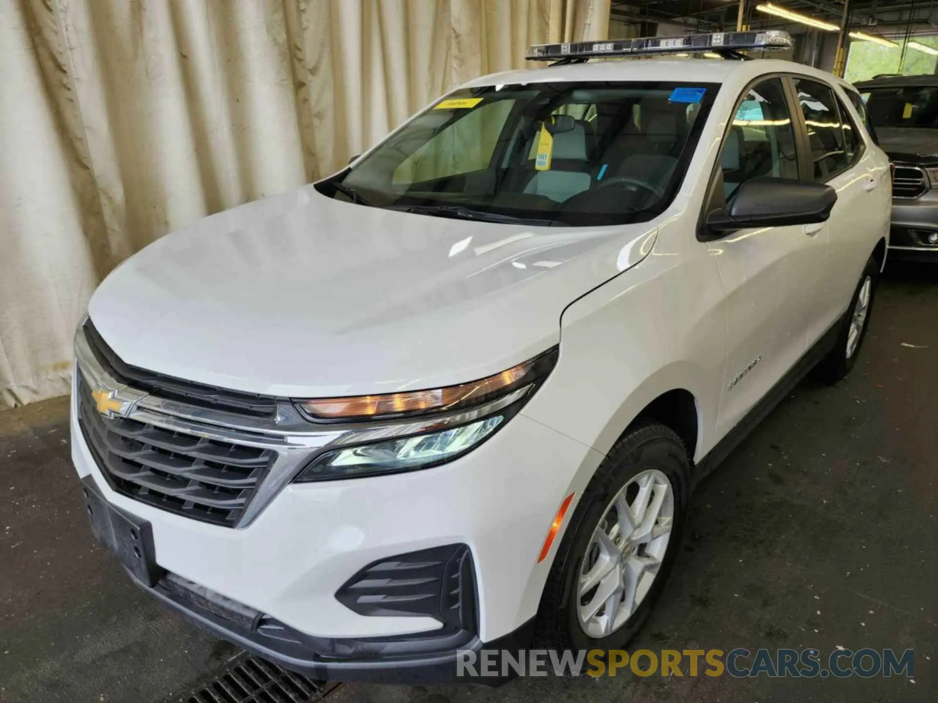 38 Photograph of a damaged car 3GNAX5EG0RL261624 CHEVROLET EQUINOX 2024