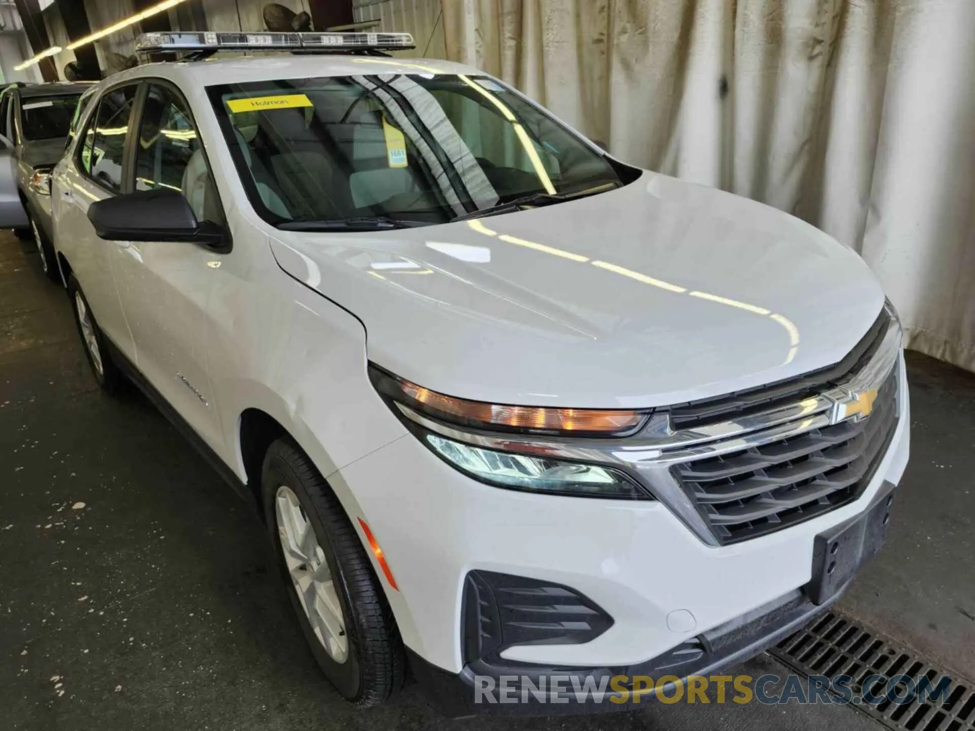 6 Photograph of a damaged car 3GNAX5EG0RL261624 CHEVROLET EQUINOX 2024