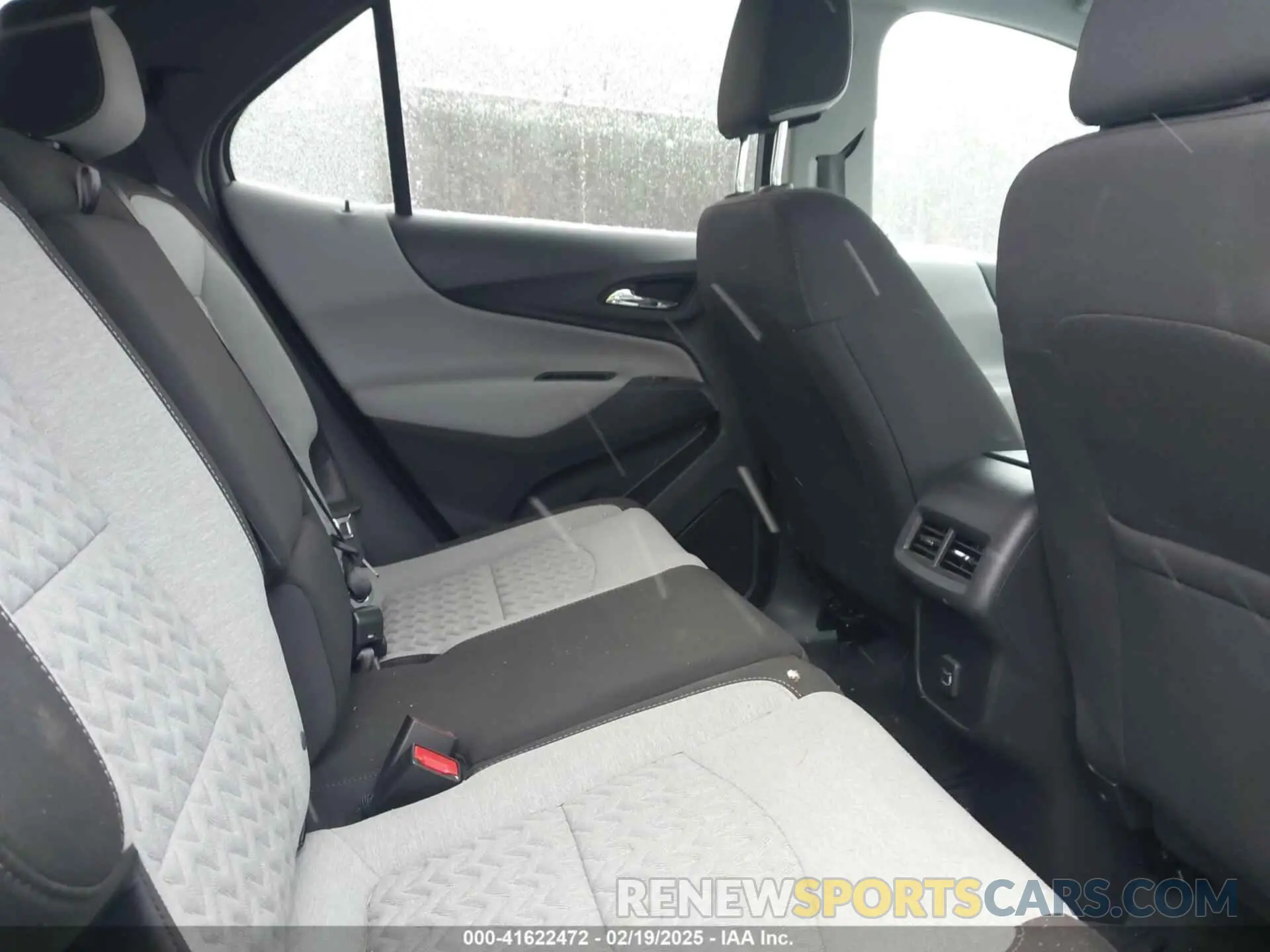 8 Фотография поврежденного автомобиля 3GNAX5EG0RL287768 CHEVROLET EQUINOX 2024