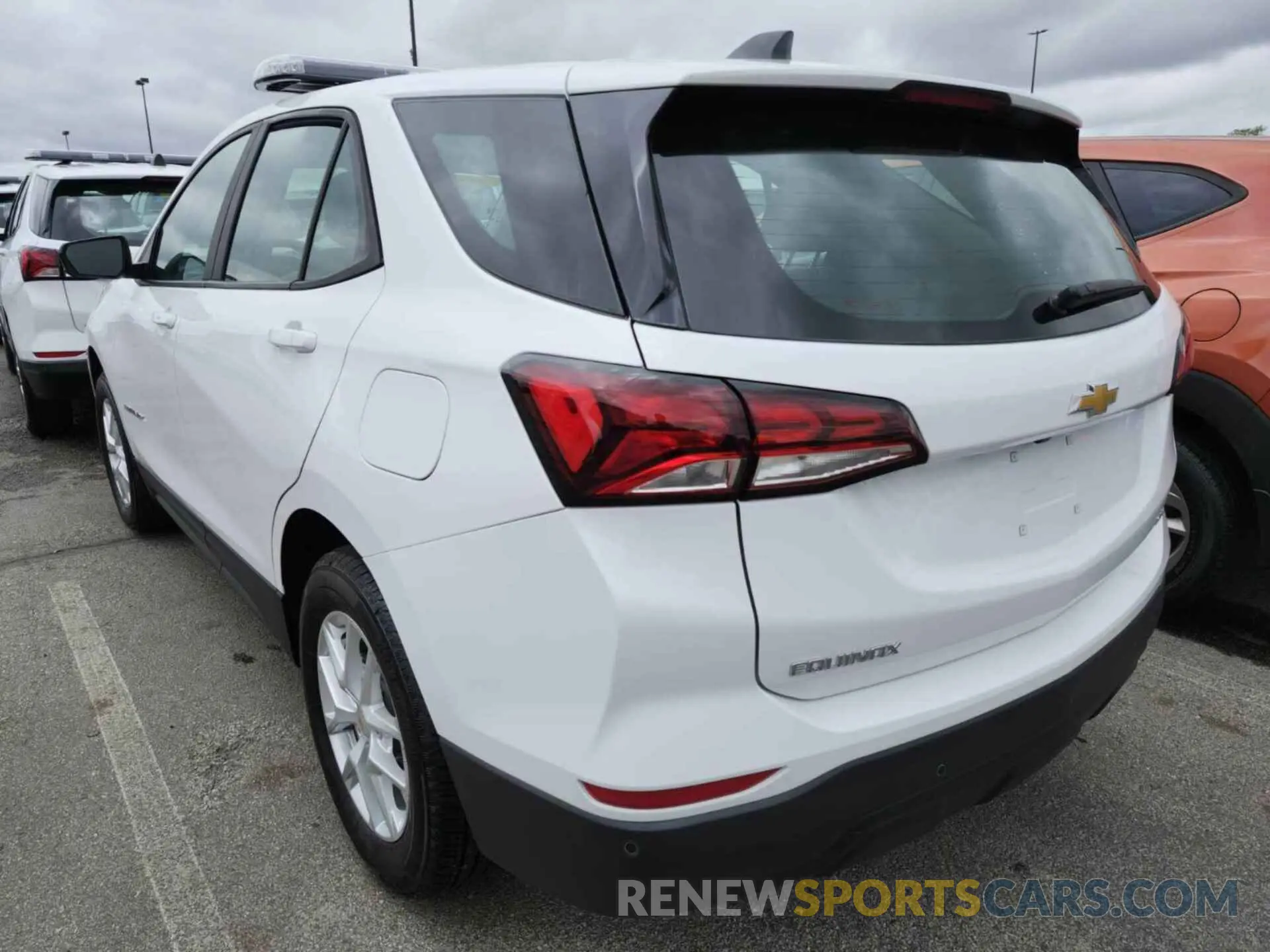 27 Photograph of a damaged car 3GNAX5EG1RL261423 CHEVROLET EQUINOX 2024