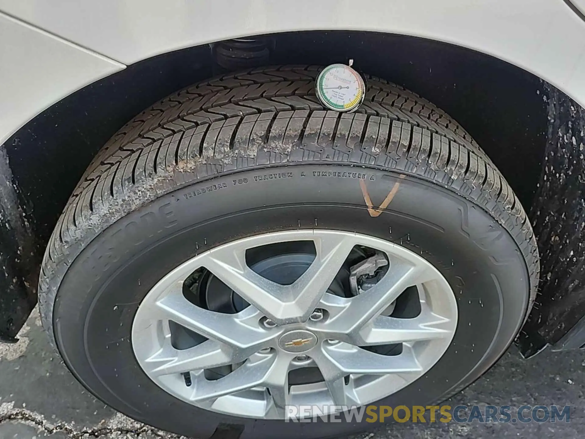30 Photograph of a damaged car 3GNAX5EG1RL261423 CHEVROLET EQUINOX 2024