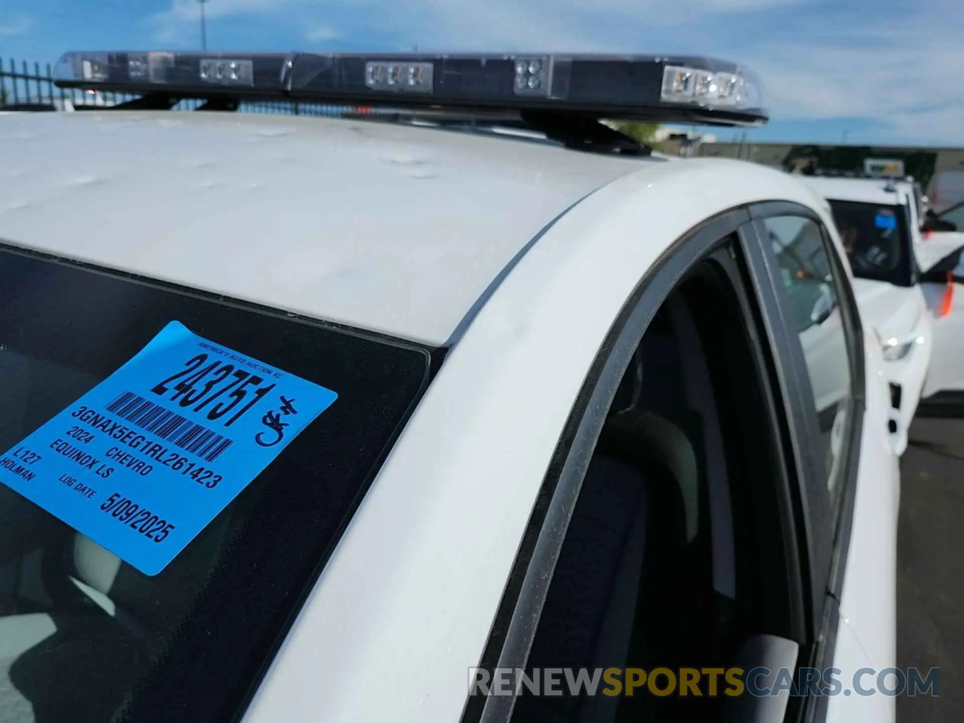 4 Photograph of a damaged car 3GNAX5EG1RL261423 CHEVROLET EQUINOX 2024