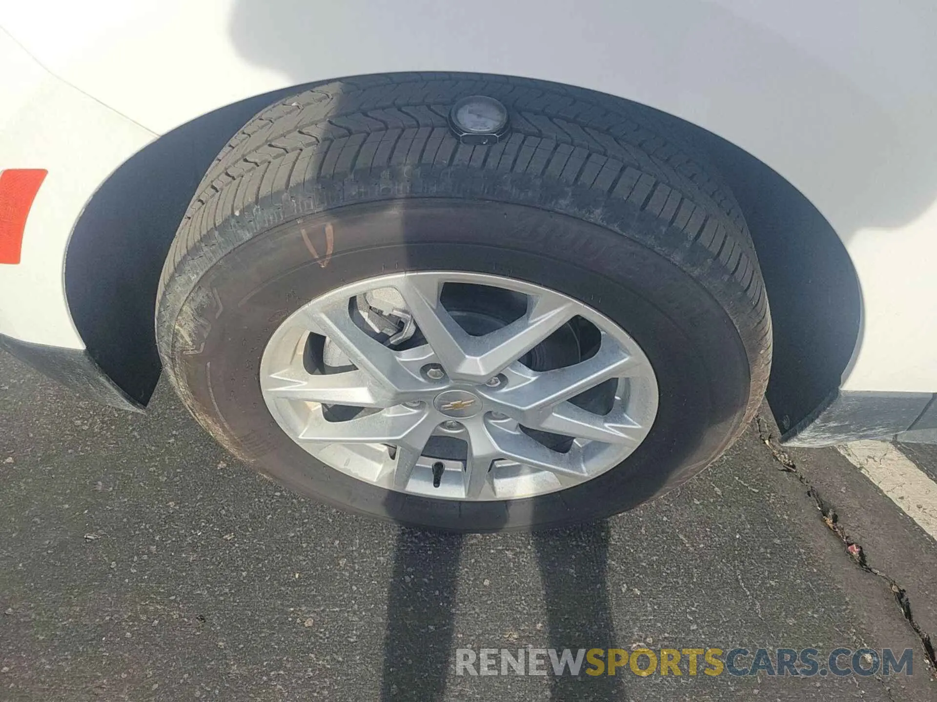 5 Photograph of a damaged car 3GNAX5EGXRL261565 CHEVROLET EQUINOX 2024