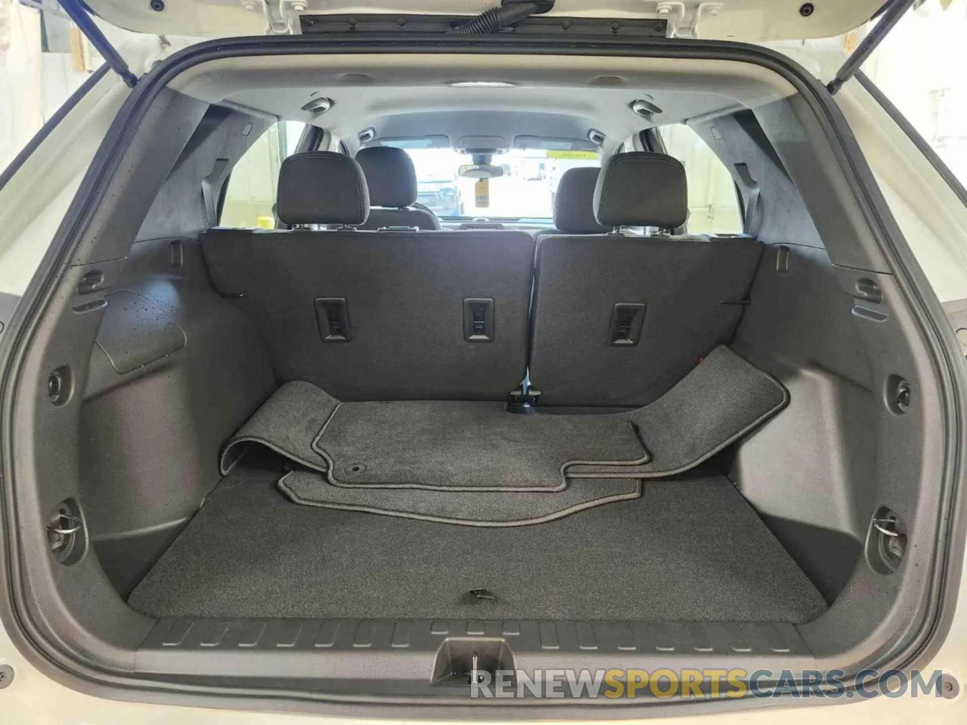 5 Photograph of a damaged car 3GNAXFEG7RL259200 CHEVROLET EQUINOX 2024