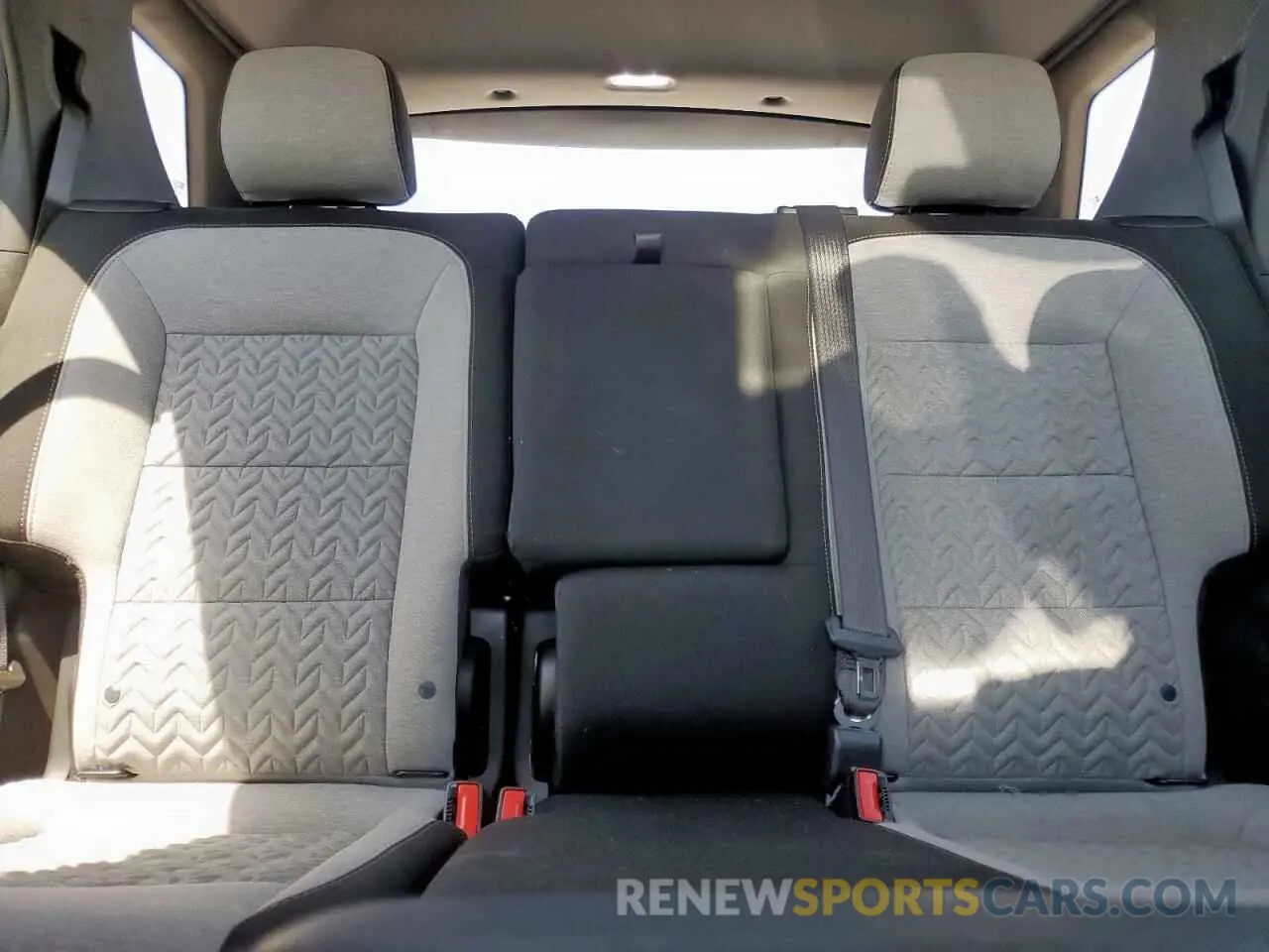10 Фотография поврежденного автомобиля 3GNAXHEG0RL183721 CHEVROLET EQUINOX 2024
