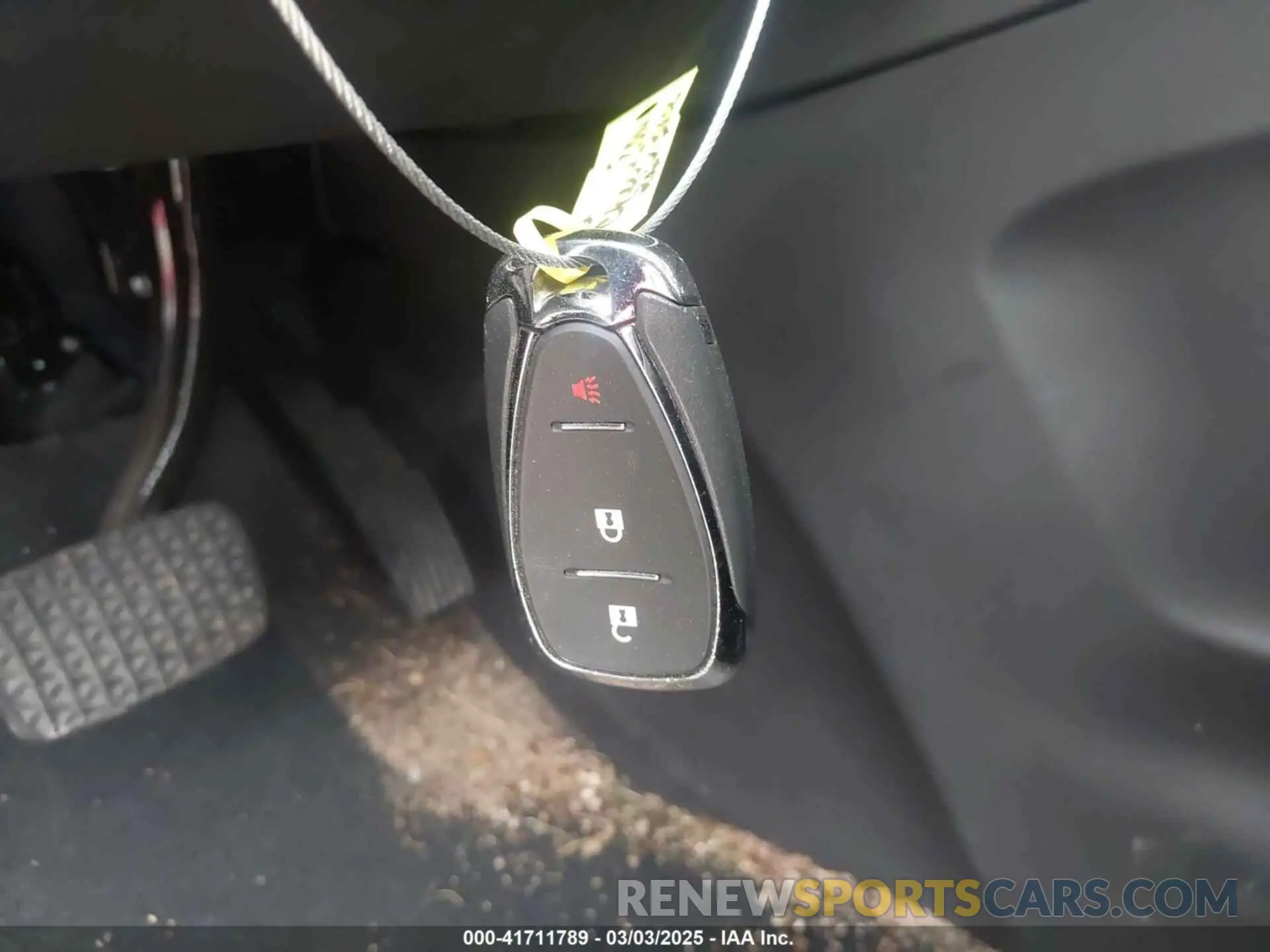 11 Фотография поврежденного автомобиля 3GNAXHEG0RL238118 CHEVROLET EQUINOX 2024