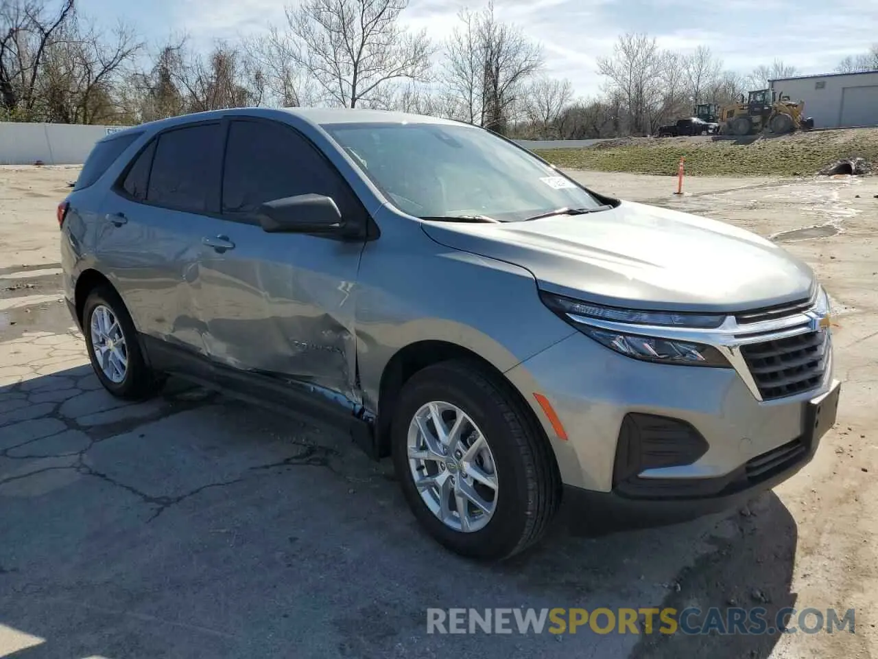 4 Фотография поврежденного автомобиля 3GNAXHEG1RL375309 CHEVROLET EQUINOX 2024
