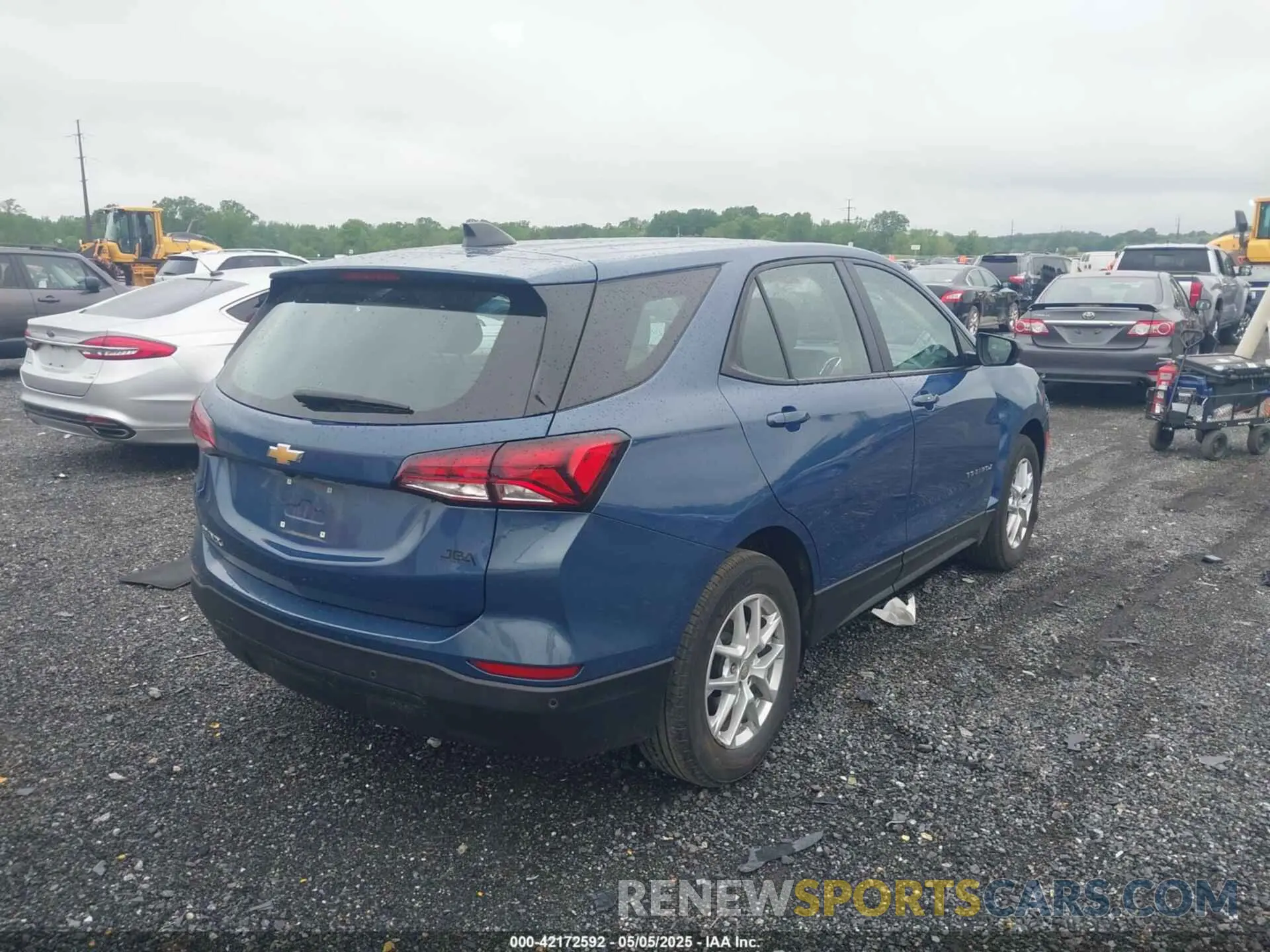 4 Photograph of a damaged car 3GNAXHEG3RL131421 CHEVROLET EQUINOX 2024
