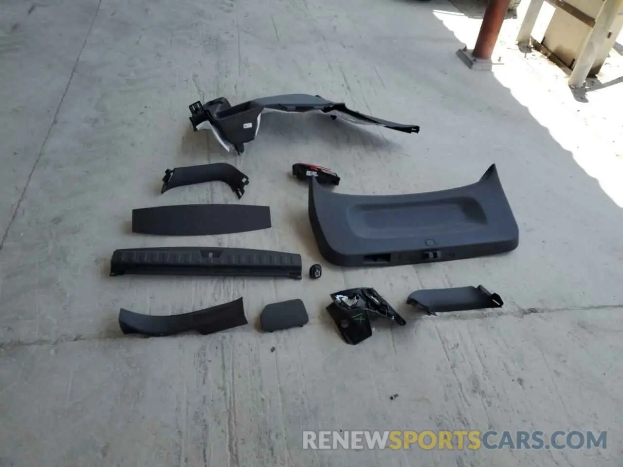 13 Фотография поврежденного автомобиля 3GNAXHEG4RL369746 CHEVROLET EQUINOX 2024