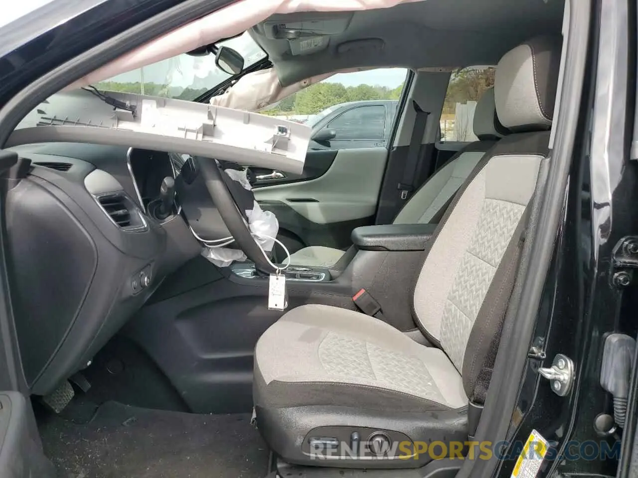 7 Photograph of a damaged car 3GNAXHEG7RL279572 CHEVROLET EQUINOX 2024