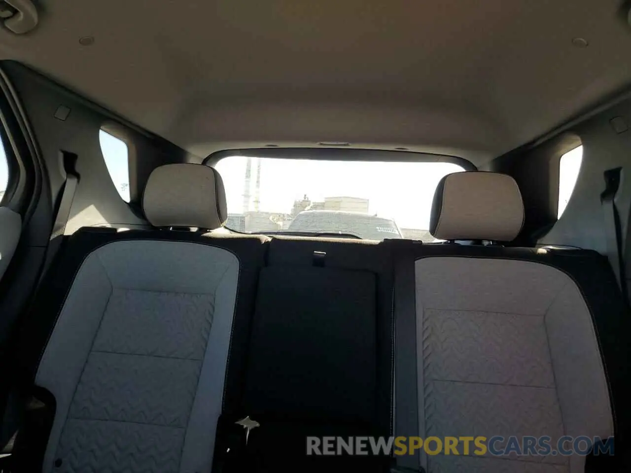 10 Фотография поврежденного автомобиля 3GNAXHEG8RL320243 CHEVROLET EQUINOX 2024