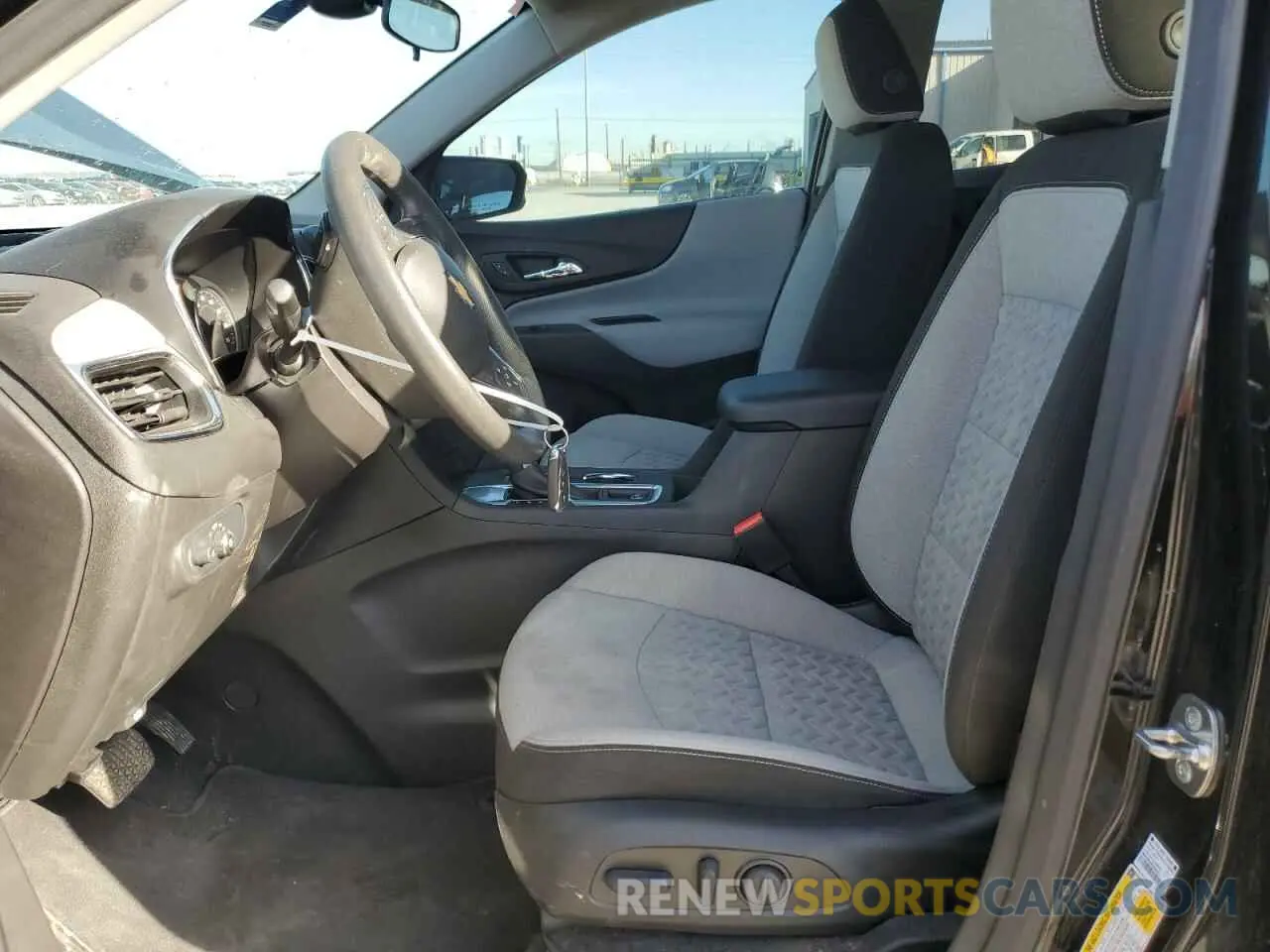 7 Фотография поврежденного автомобиля 3GNAXHEG8RL320243 CHEVROLET EQUINOX 2024