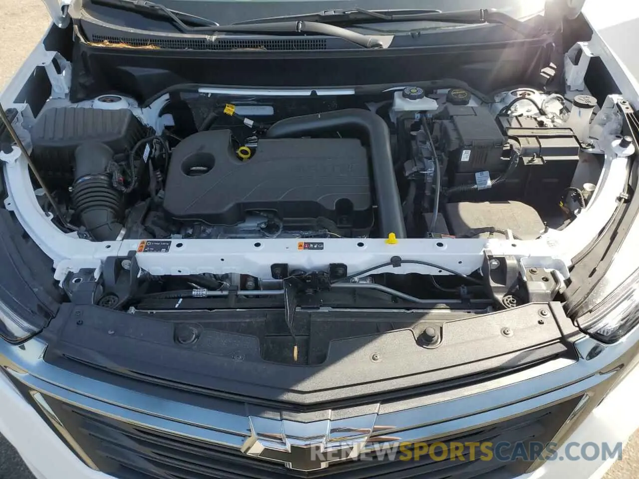 13 Фотография поврежденного автомобиля 3GNAXHEG8RL368938 CHEVROLET EQUINOX 2024