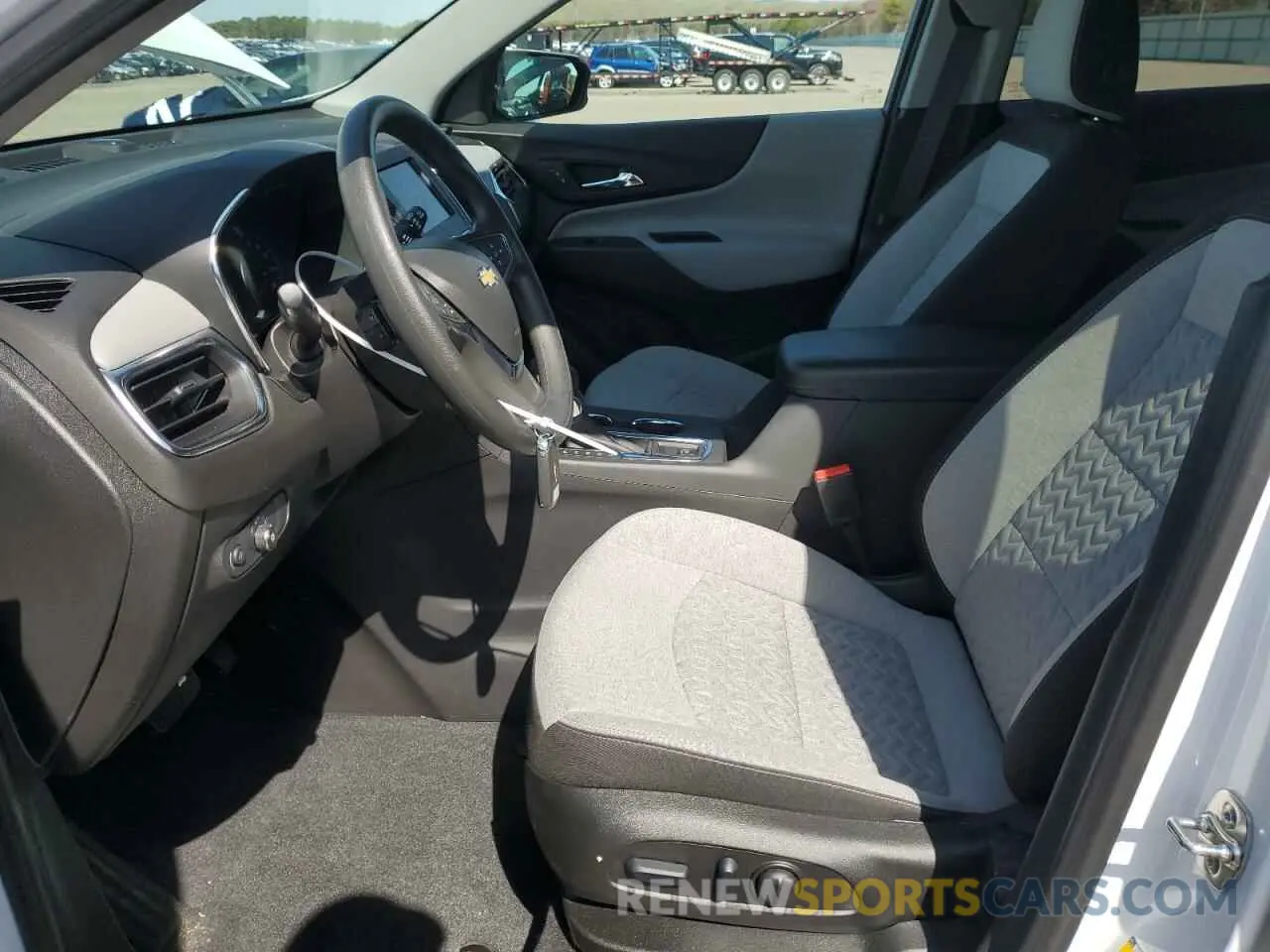 7 Фотография поврежденного автомобиля 3GNAXHEG8RL368938 CHEVROLET EQUINOX 2024