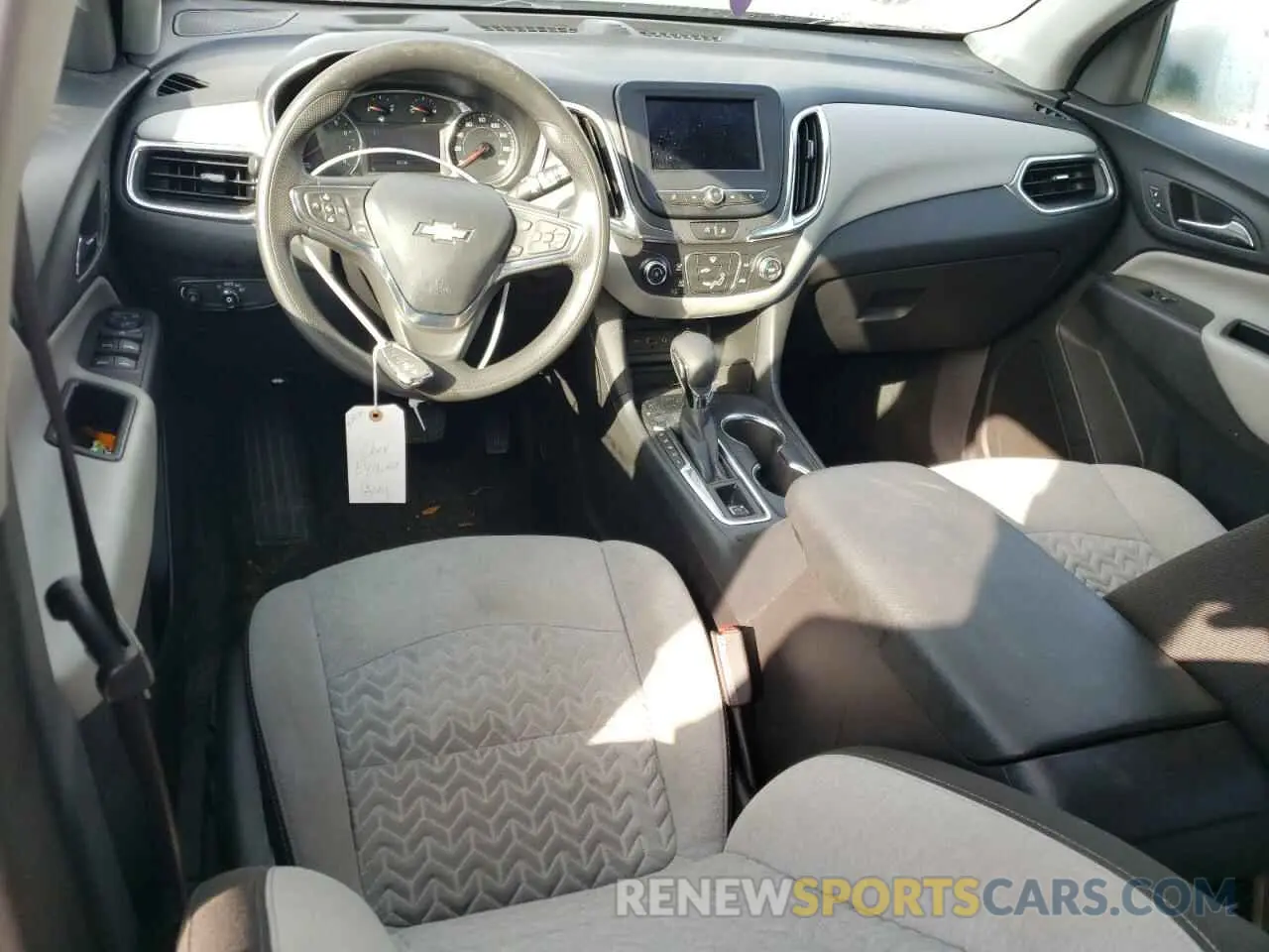 8 Фотография поврежденного автомобиля 3GNAXHEG9RL178016 CHEVROLET EQUINOX 2024