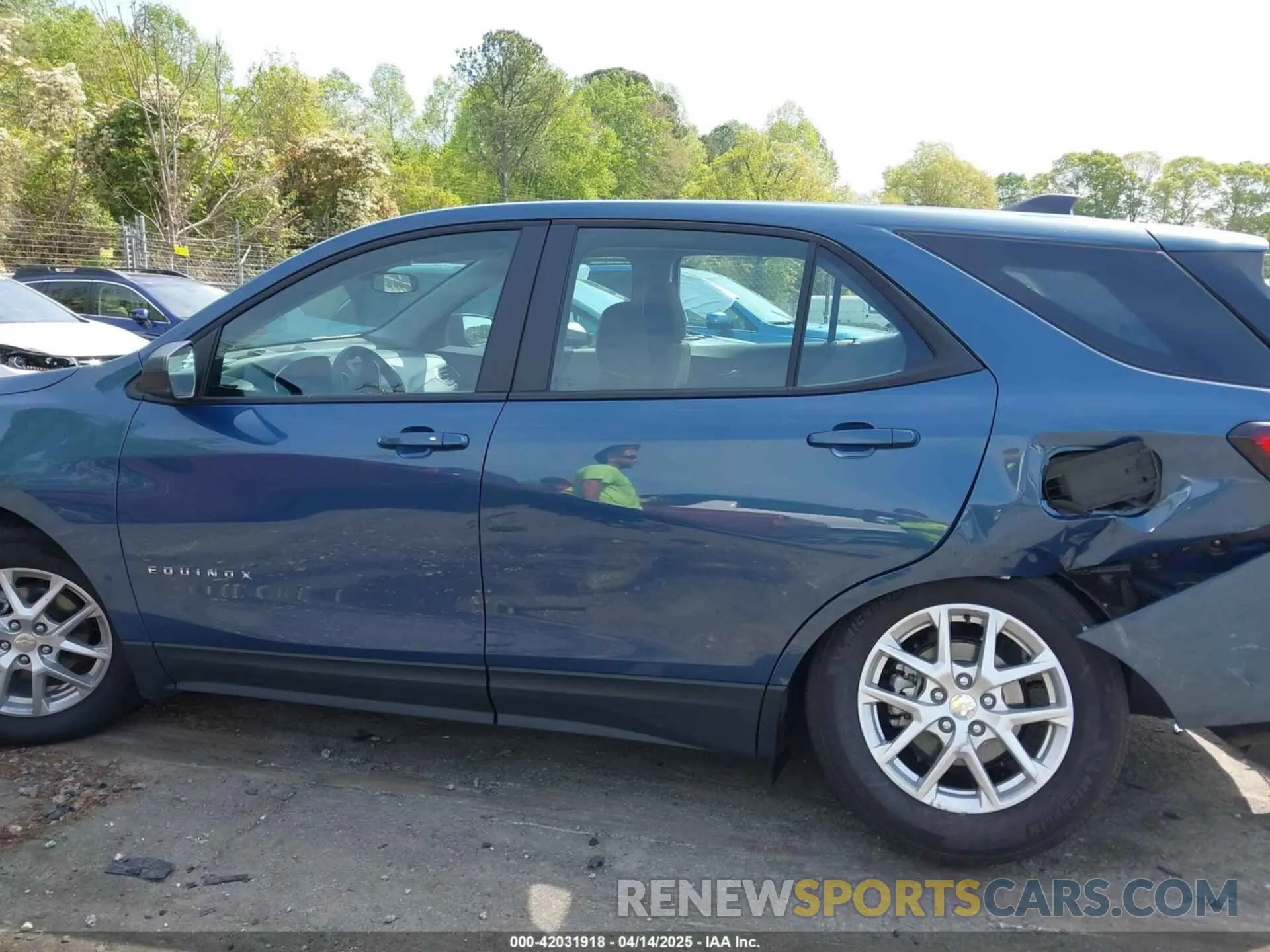 13 Photograph of a damaged car 3GNAXHEG9RL361156 CHEVROLET EQUINOX 2024