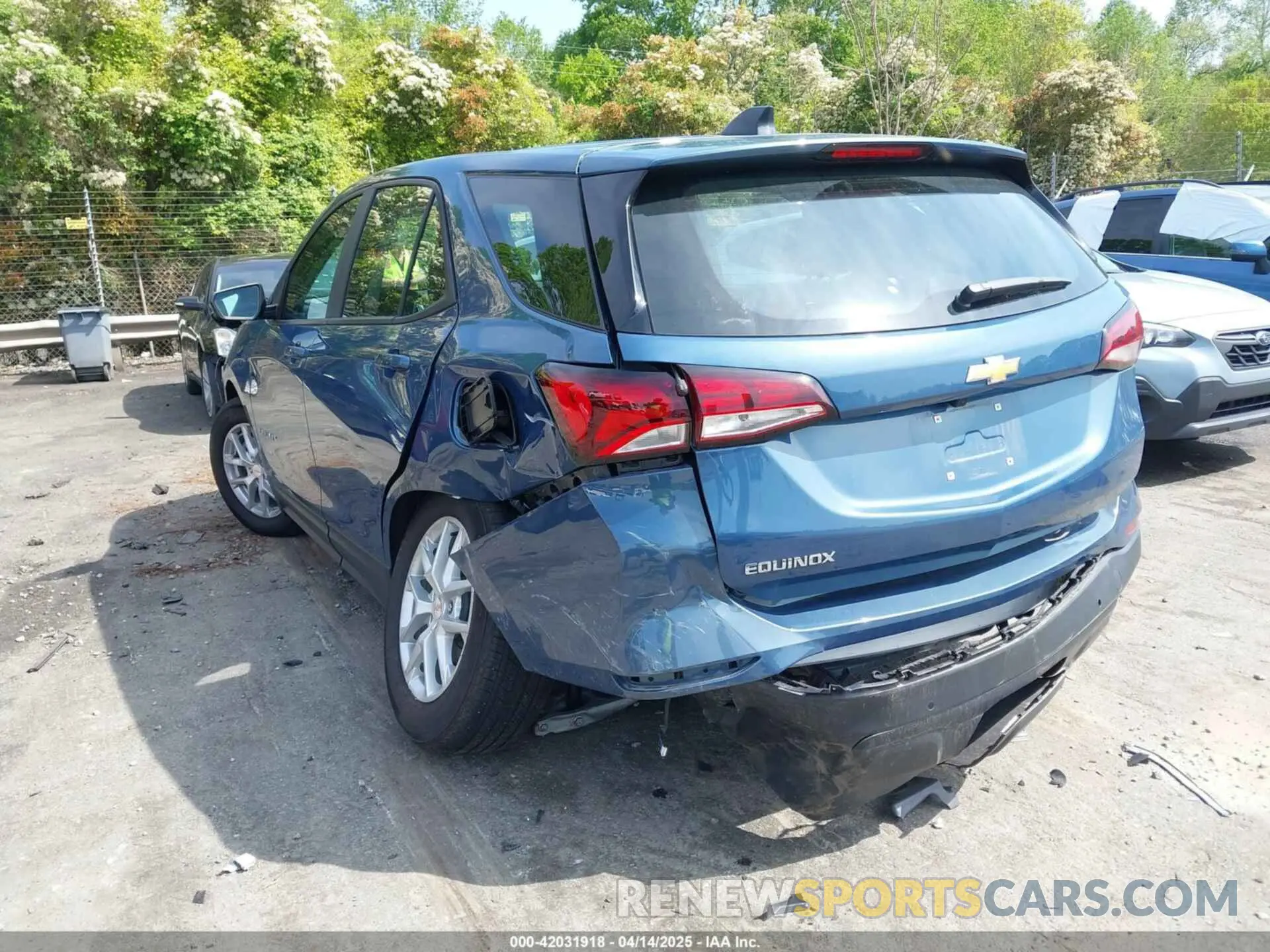 6 Photograph of a damaged car 3GNAXHEG9RL361156 CHEVROLET EQUINOX 2024