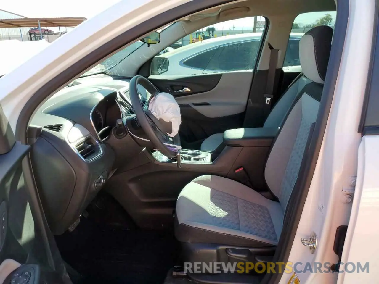 7 Фотография поврежденного автомобиля 3GNAXHEGXRL201299 CHEVROLET EQUINOX 2024
