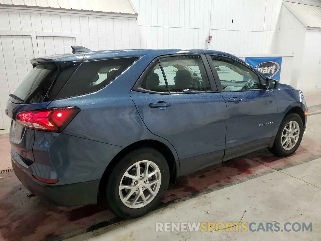 3 Photograph of a damaged car 3GNAXHEGXRL316615 CHEVROLET EQUINOX 2024