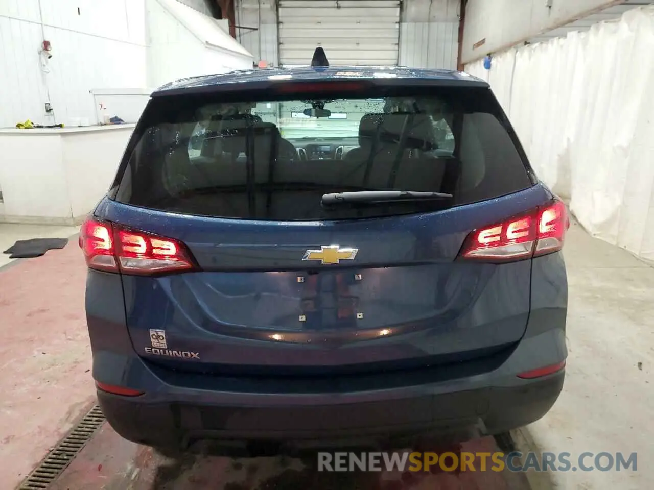 6 Photograph of a damaged car 3GNAXHEGXRL316615 CHEVROLET EQUINOX 2024