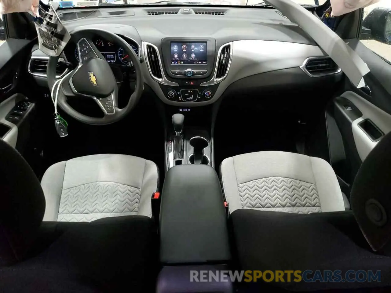 8 Photograph of a damaged car 3GNAXHEGXRL316615 CHEVROLET EQUINOX 2024