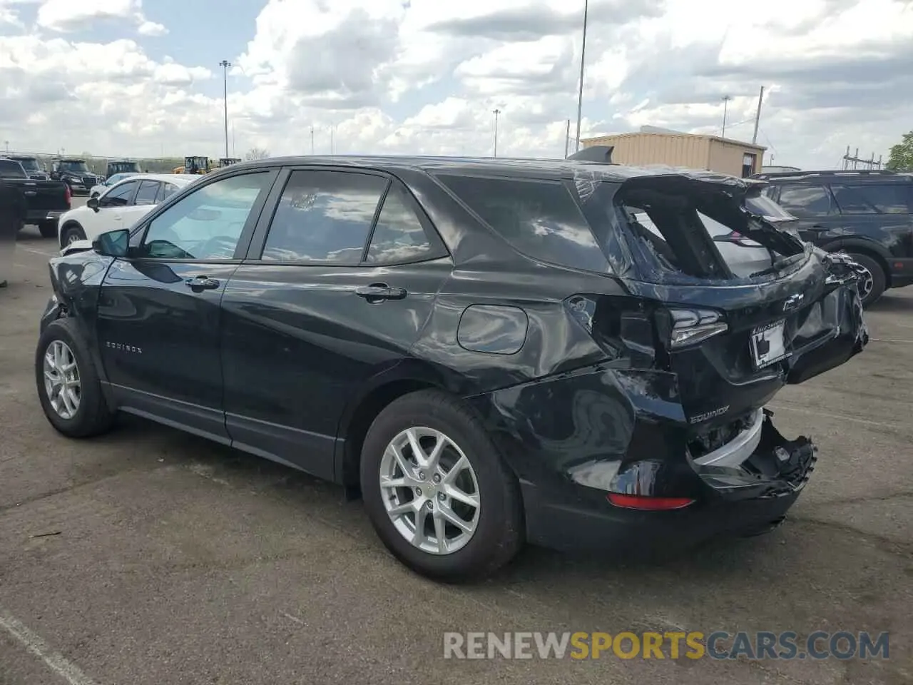 2 Фотография поврежденного автомобиля 3GNAXHEGXRL366401 CHEVROLET EQUINOX 2024