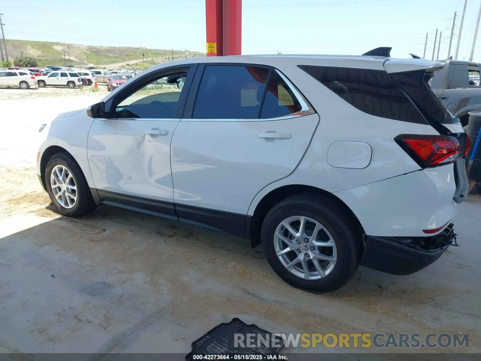13 Фотография поврежденного автомобиля 3GNAXJEG5RL305450 CHEVROLET EQUINOX 2024