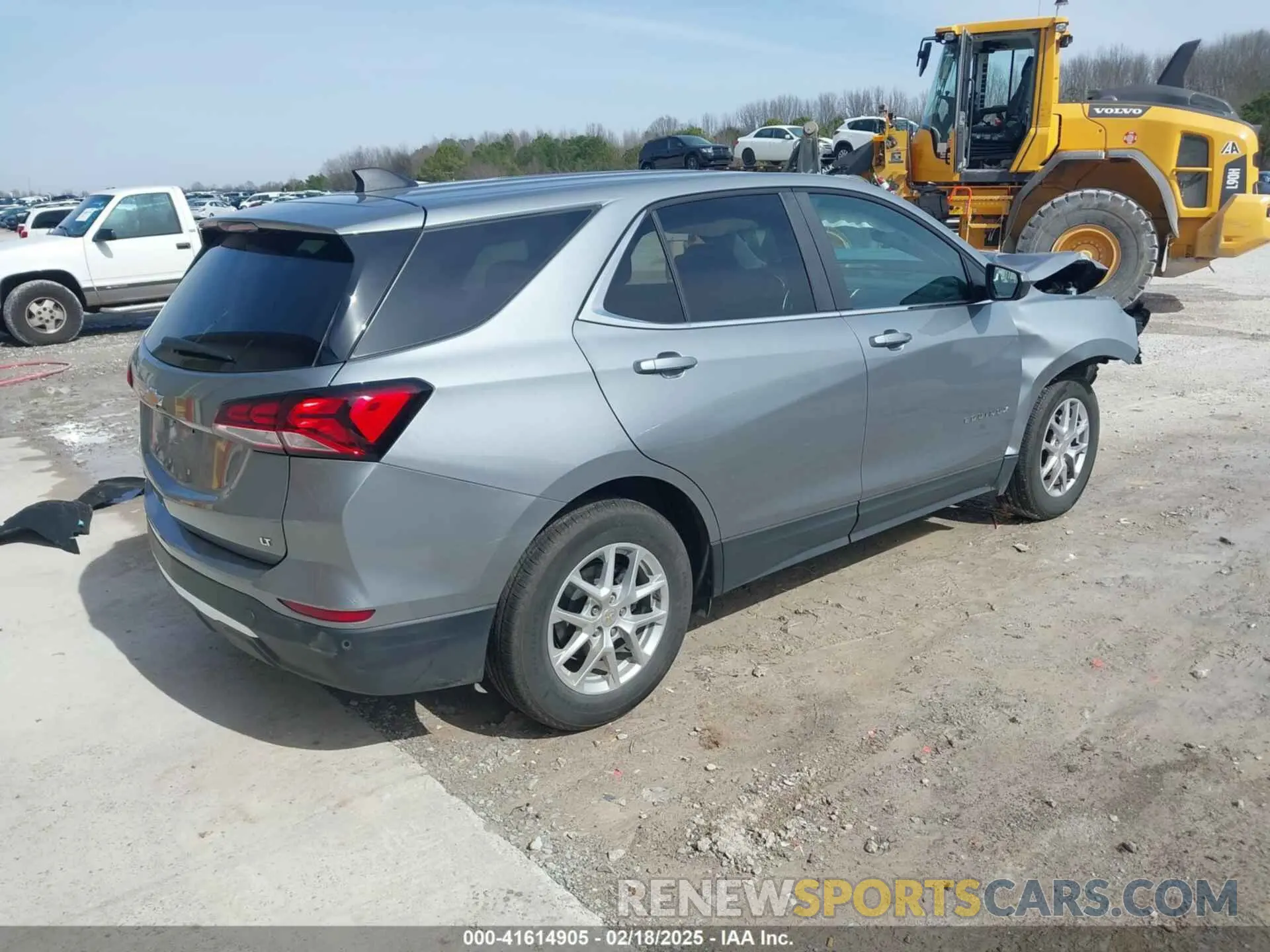4 Фотография поврежденного автомобиля 3GNAXKEG0RL341794 CHEVROLET EQUINOX 2024