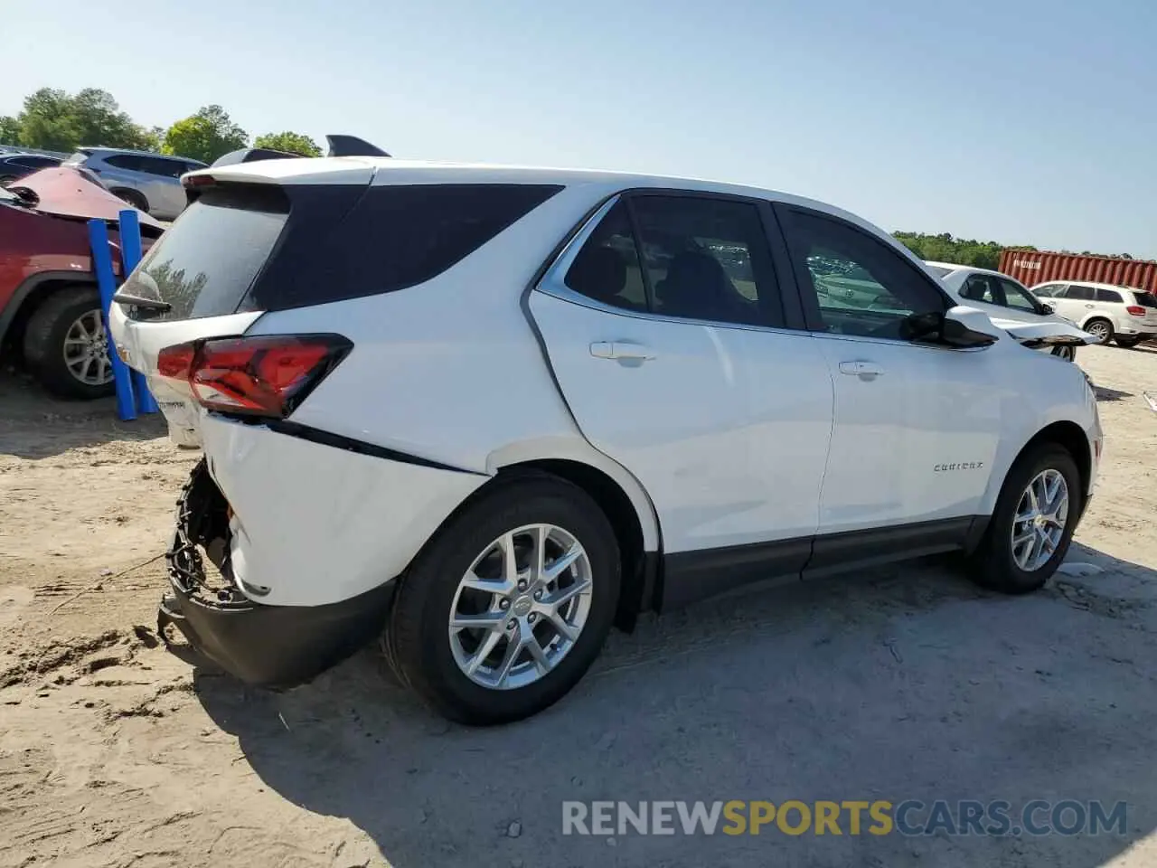3 Photograph of a damaged car 3GNAXKEG0RL367408 CHEVROLET EQUINOX 2024
